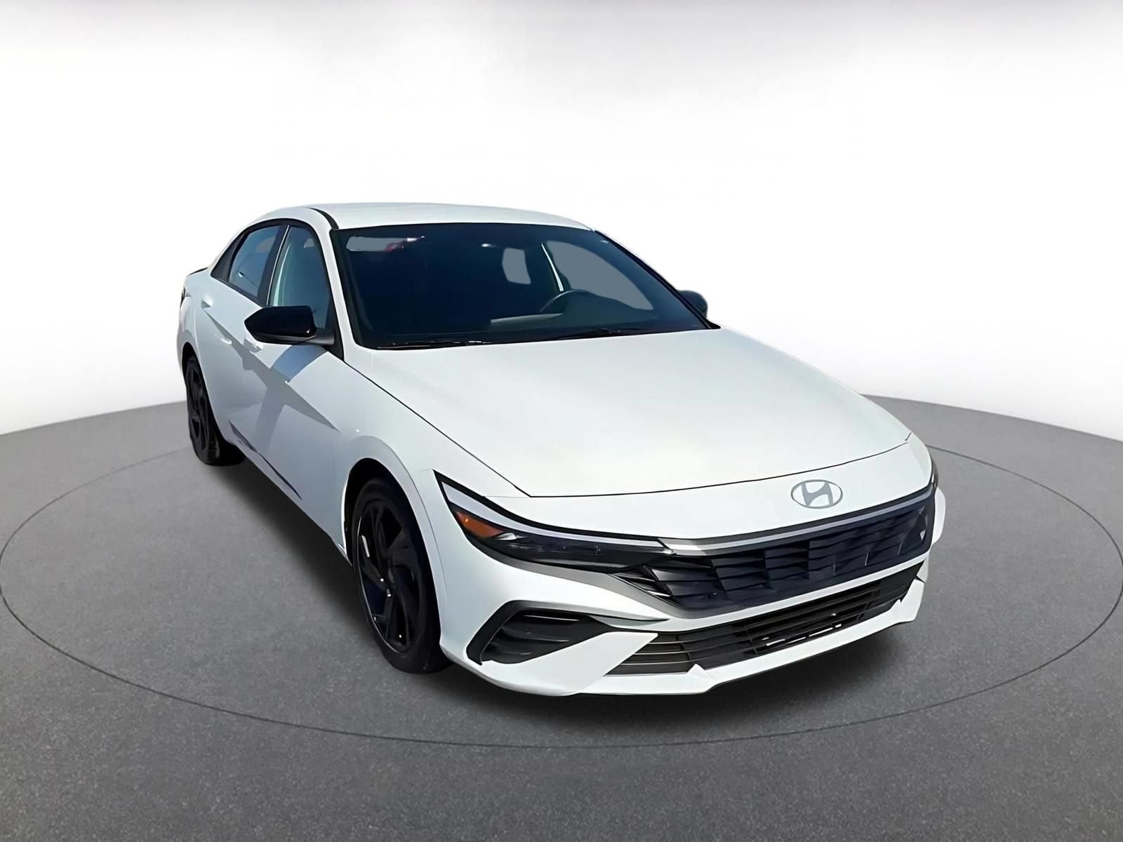 Thumbnail: 2026 Hyundai Elantra - 3