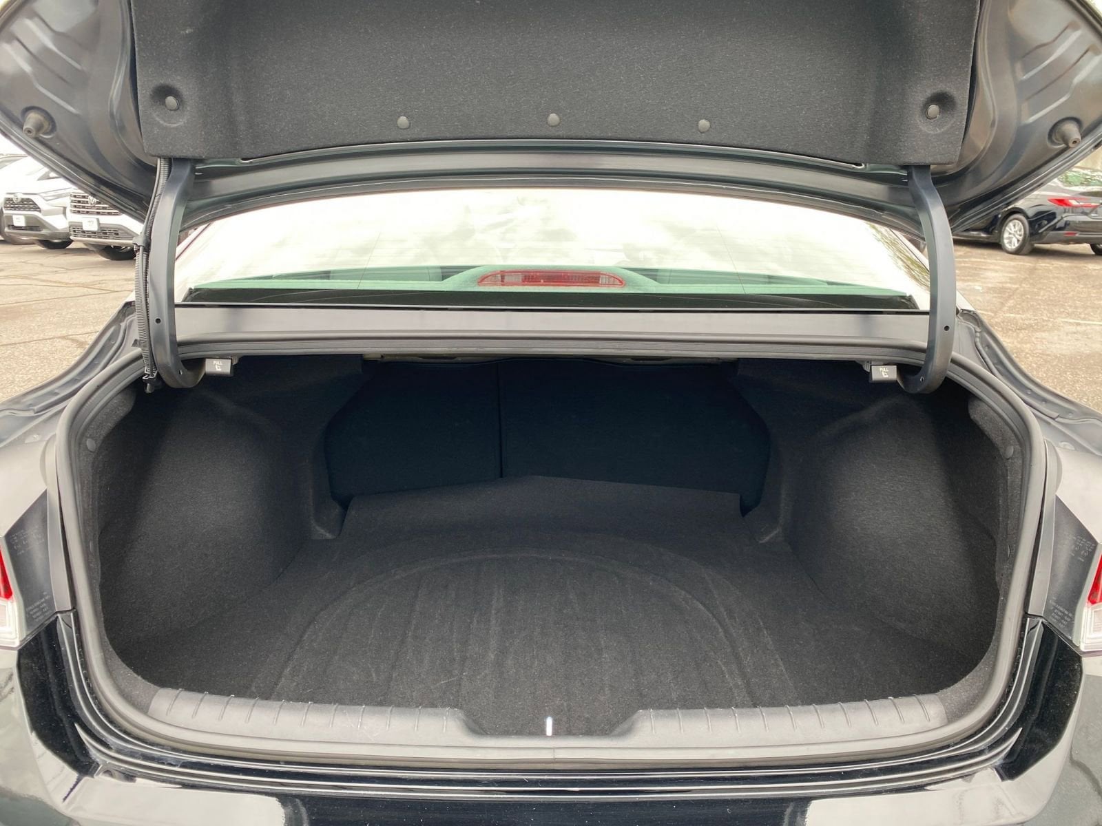 Thumbnail: 2025 Hyundai Elantra - 31