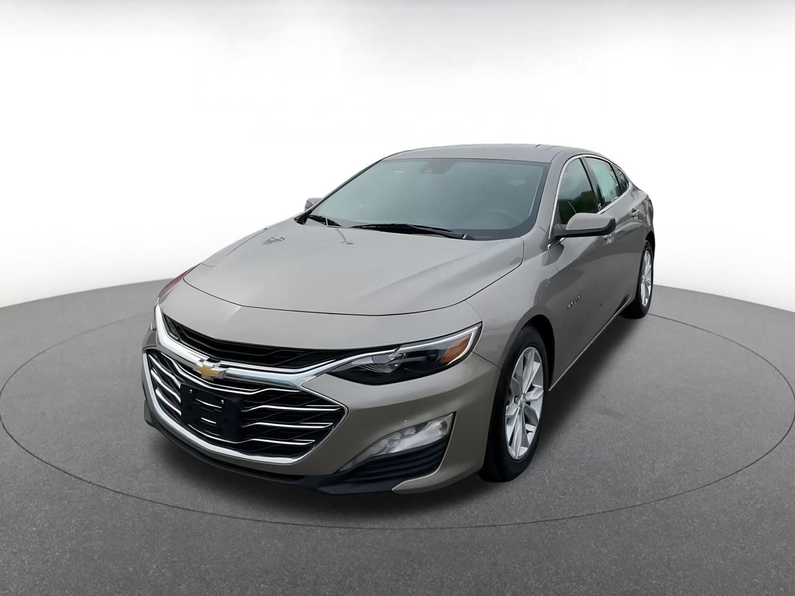 Thumbnail: 2023 Chevrolet Malibu - 7