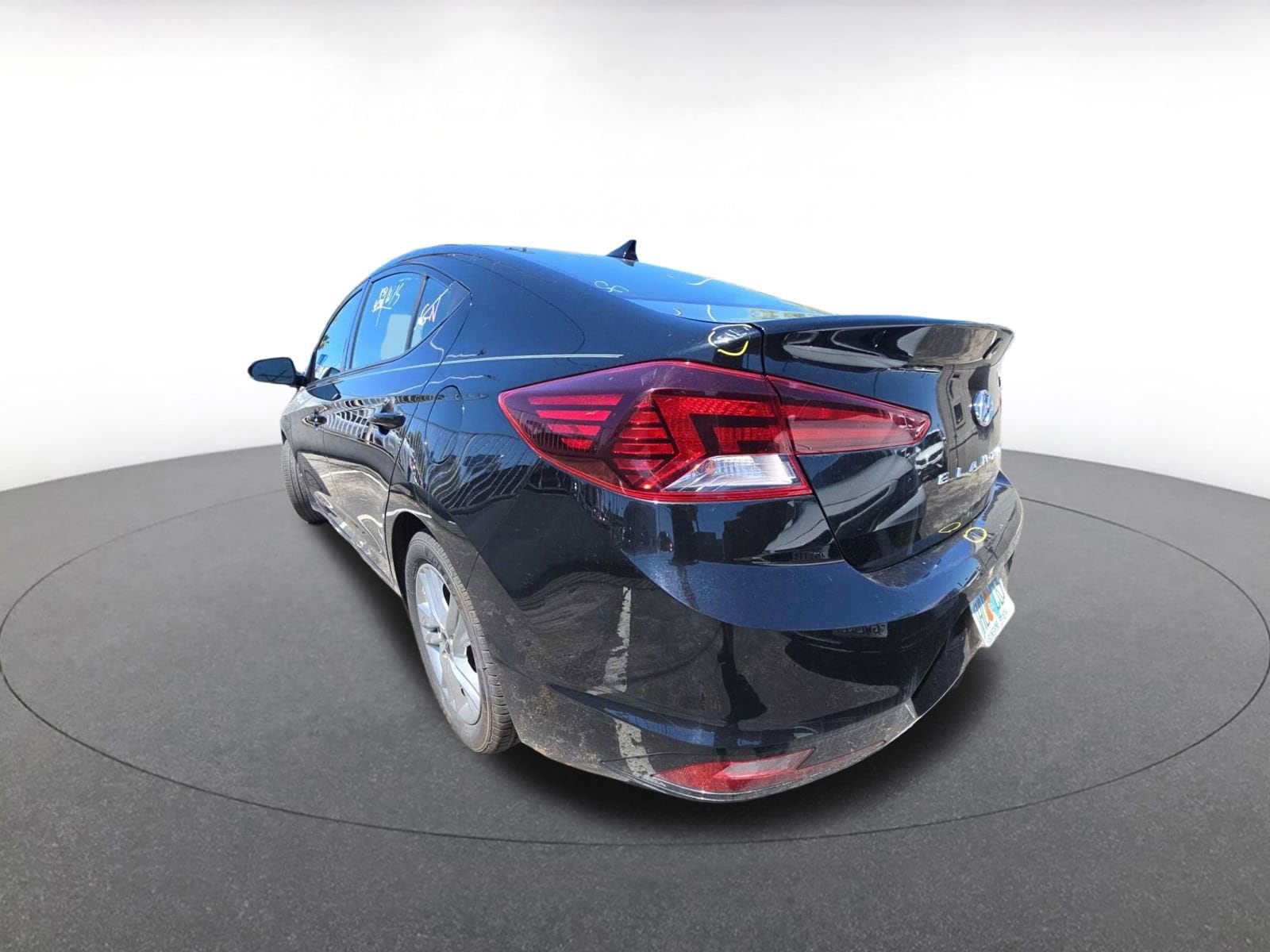 Thumbnail: 2020 Hyundai Elantra - 4