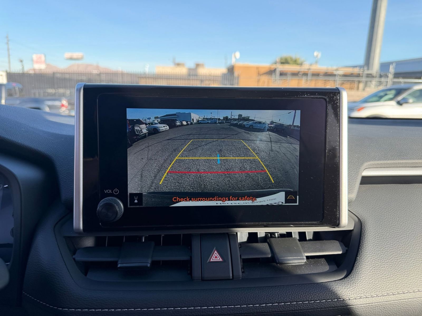 Thumbnail: 2025 Toyota RAV4 - 17