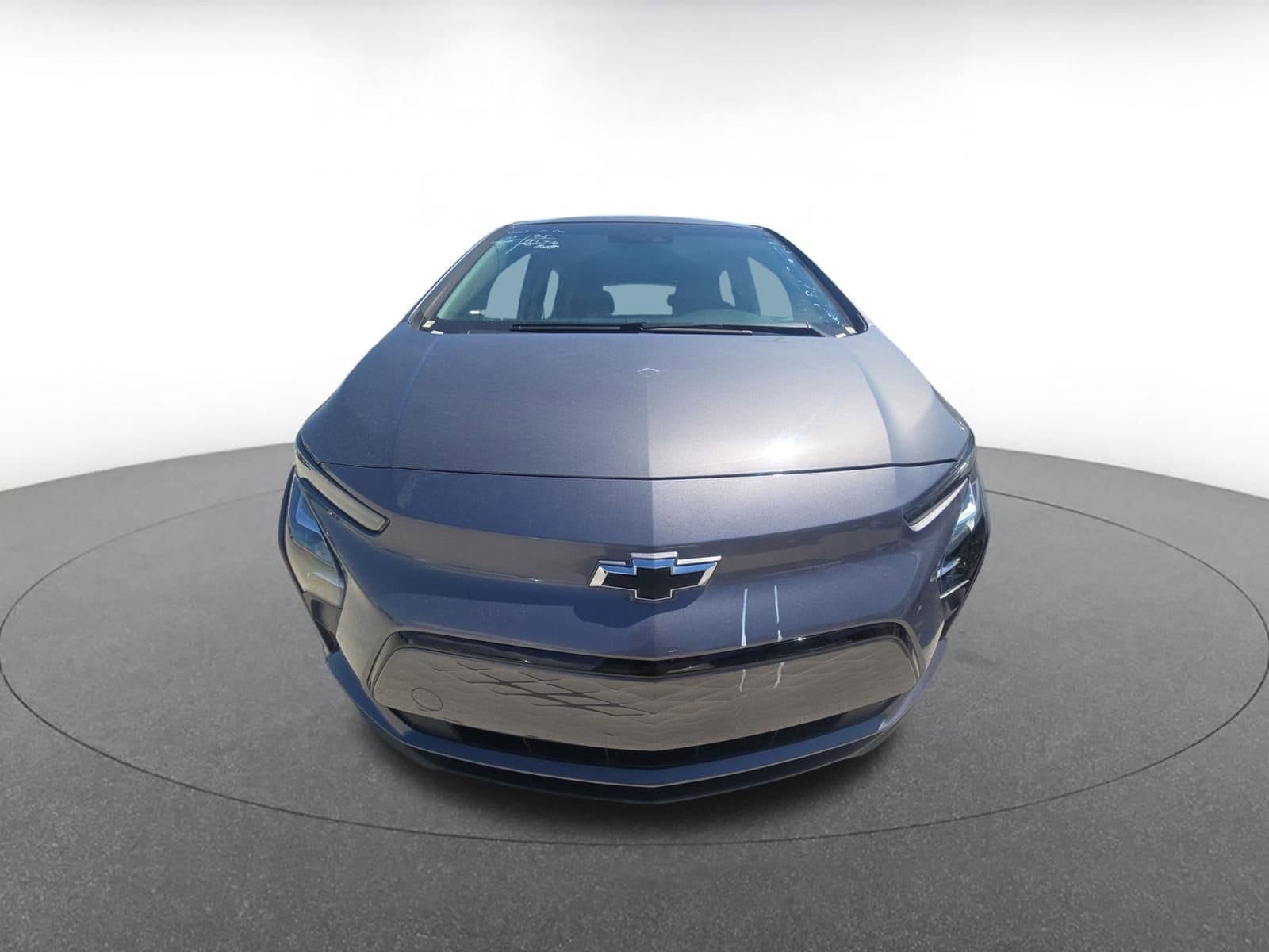 Thumbnail: 2023 Chevrolet Bolt EV - 4