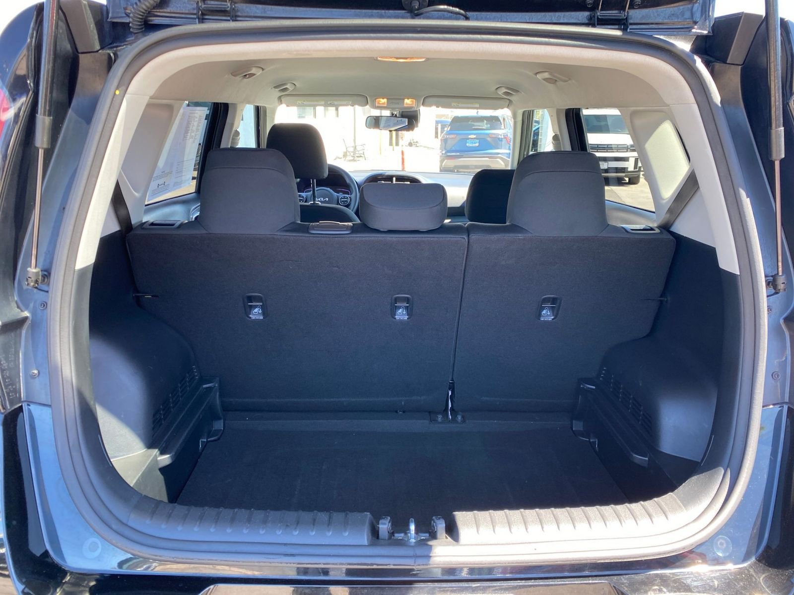 Thumbnail: 2025 Kia Soul - 29