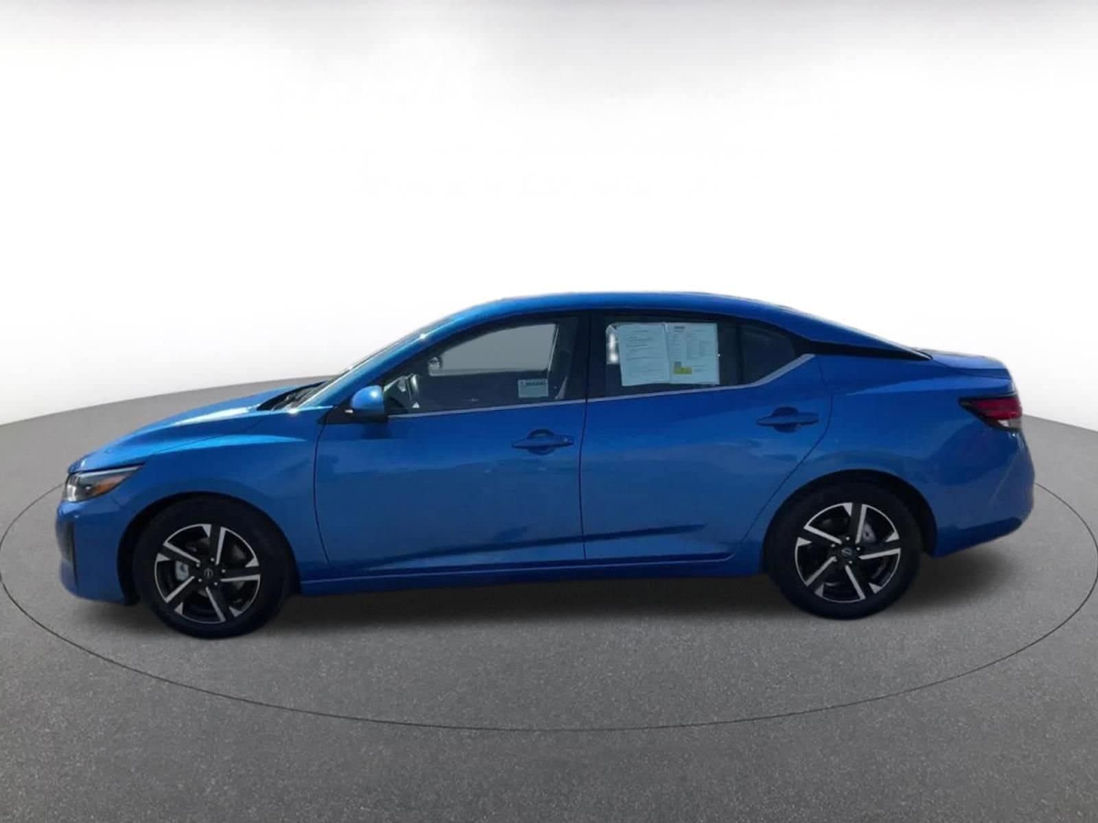 Thumbnail: 2025 Nissan Sentra - 9