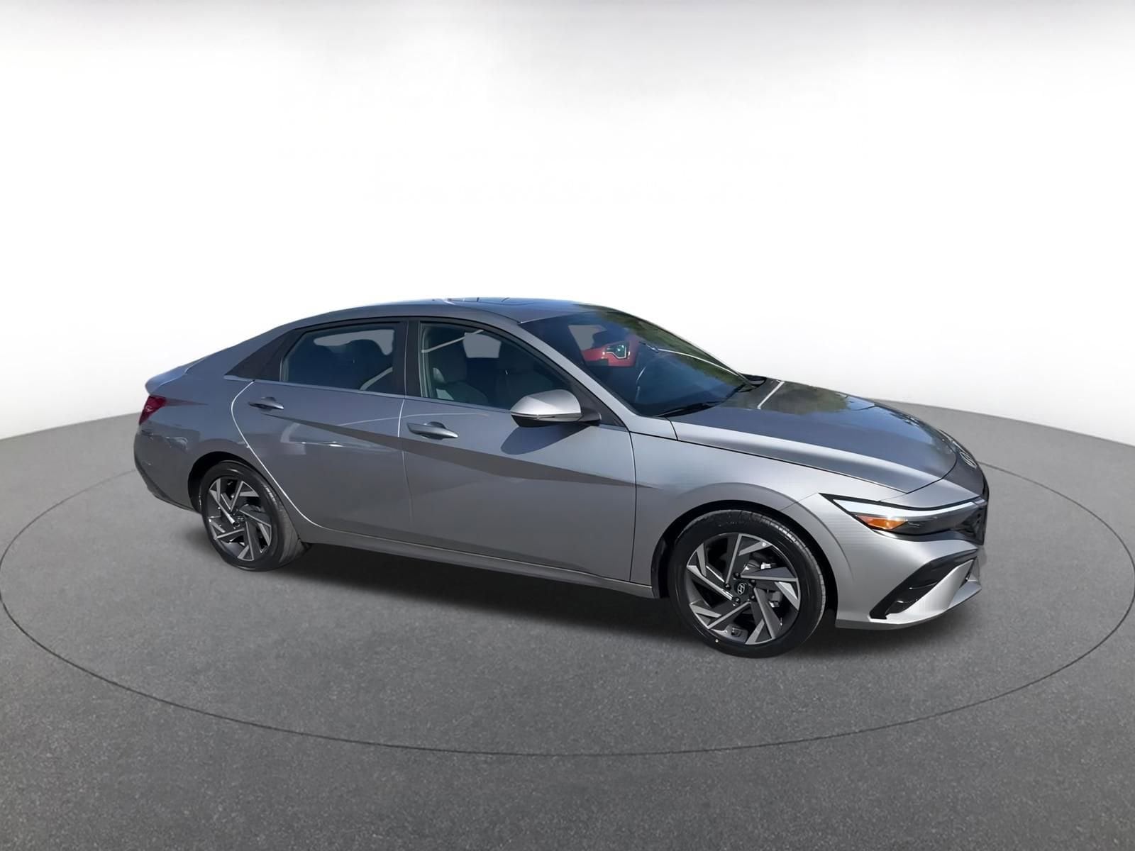 Thumbnail: 2025 Hyundai Elantra - 2