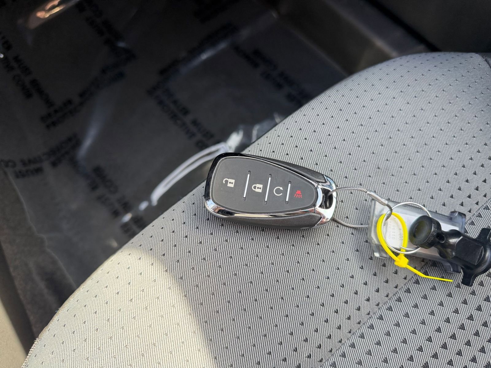 Thumbnail: 2025 Chevrolet Trax - 21