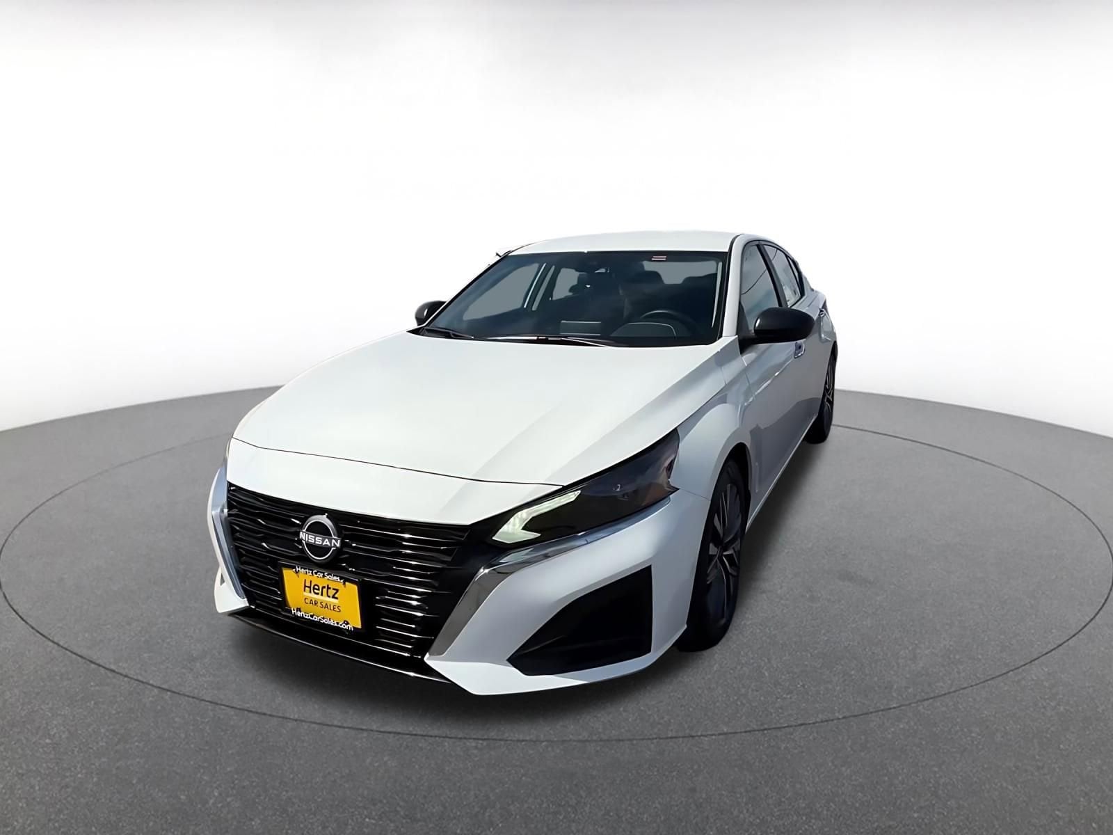 Thumbnail: 2025 Nissan Altima - 7