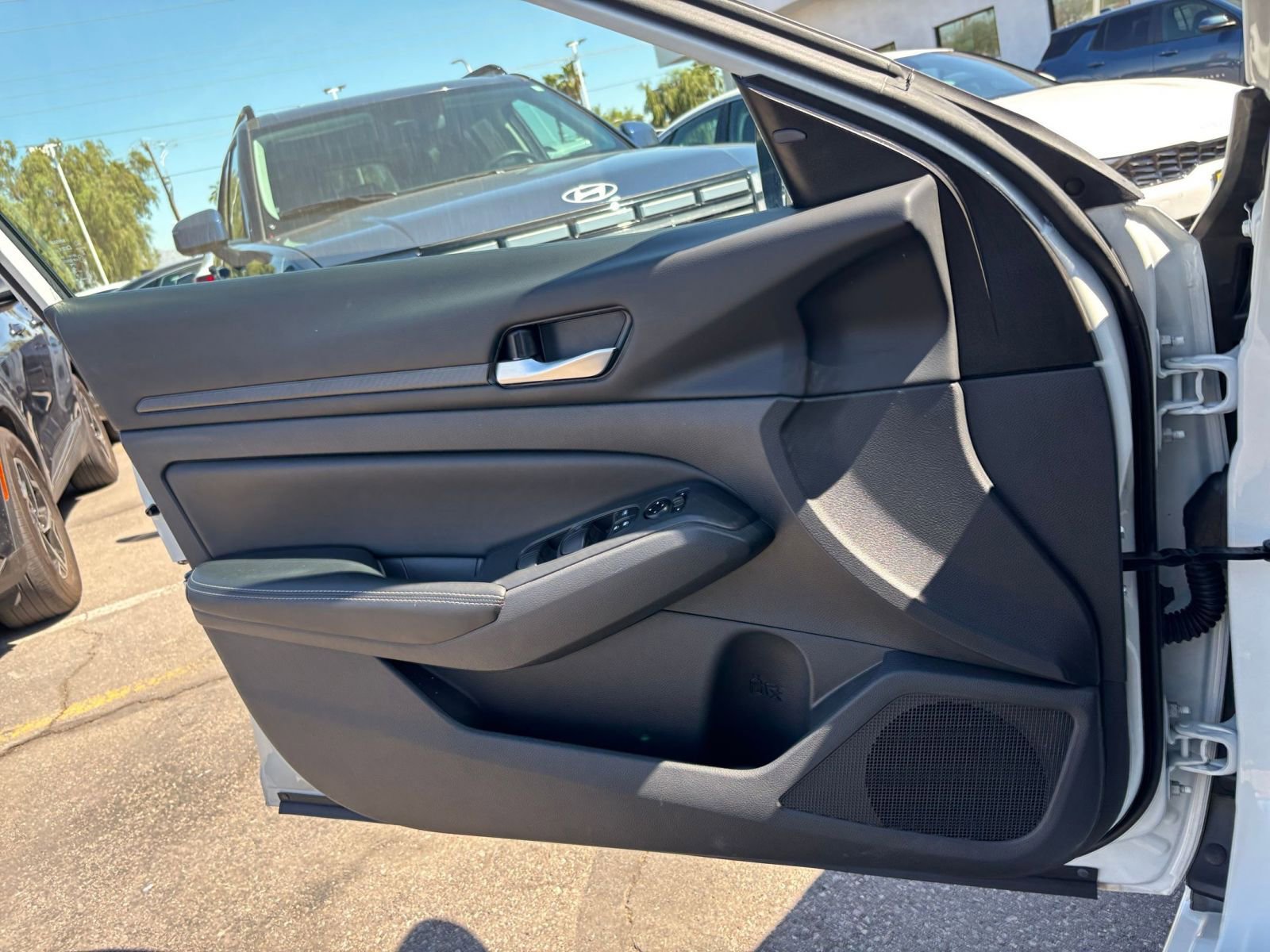 Thumbnail: 2025 Nissan Altima - 18