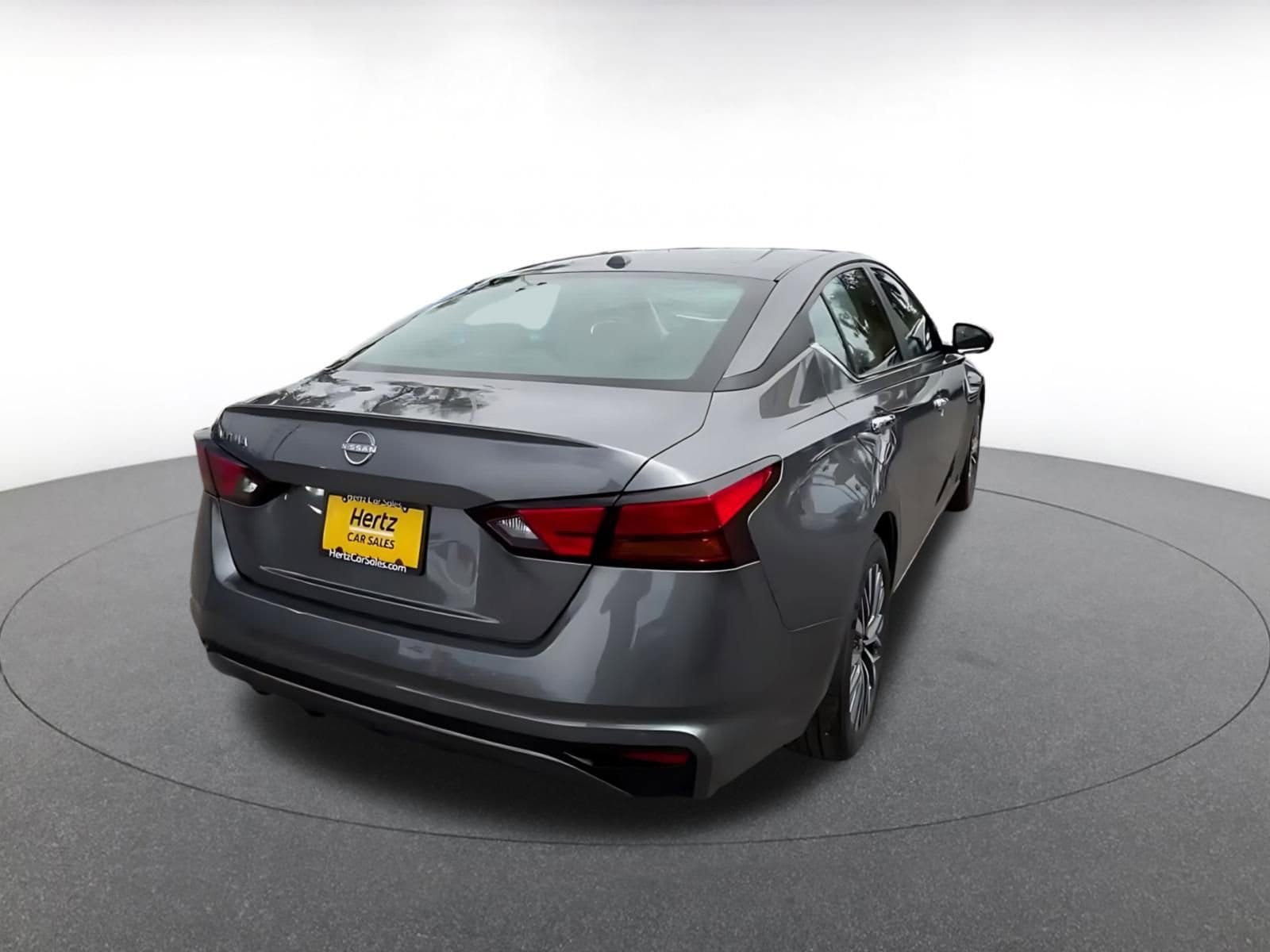 Thumbnail: 2025 Nissan Altima - 15