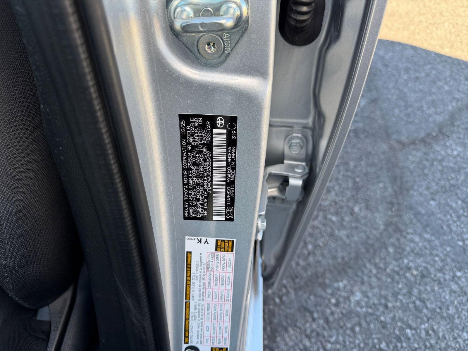 Thumbnail: 2025 Toyota Prius - 27