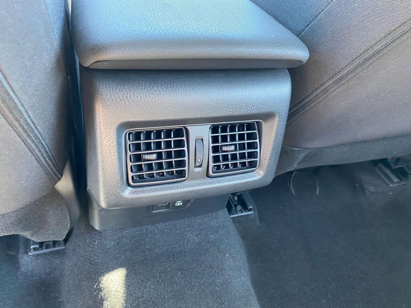 Thumbnail: 2025 Toyota Camry - 24