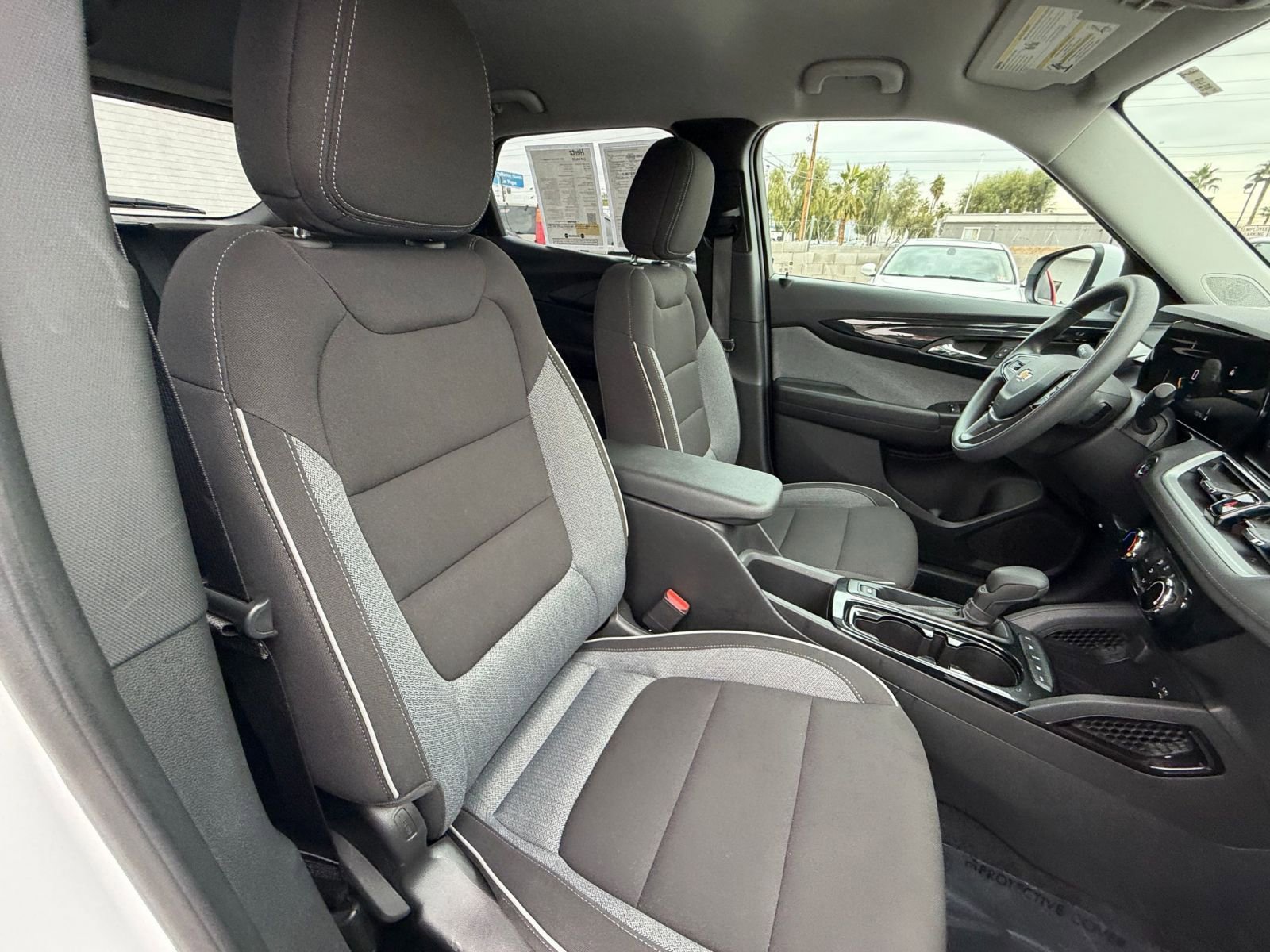 Thumbnail: 2025 Chevrolet TrailBlazer - 34