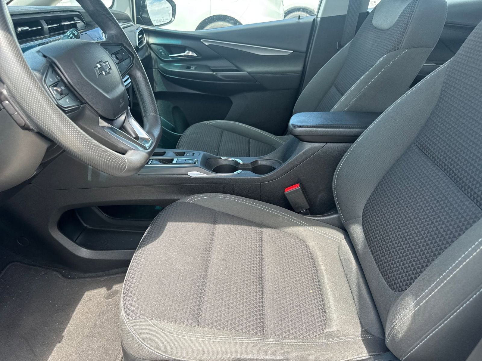Thumbnail: 2023 Chevrolet Bolt EV - 10