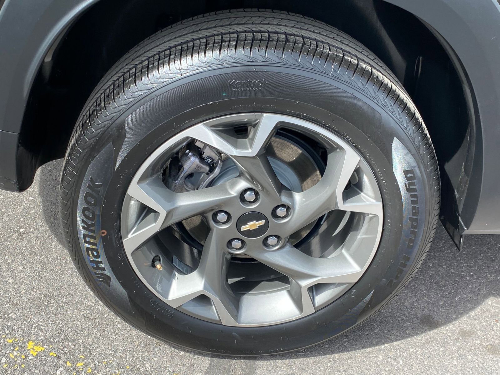 Thumbnail: 2025 Chevrolet Trax - 29