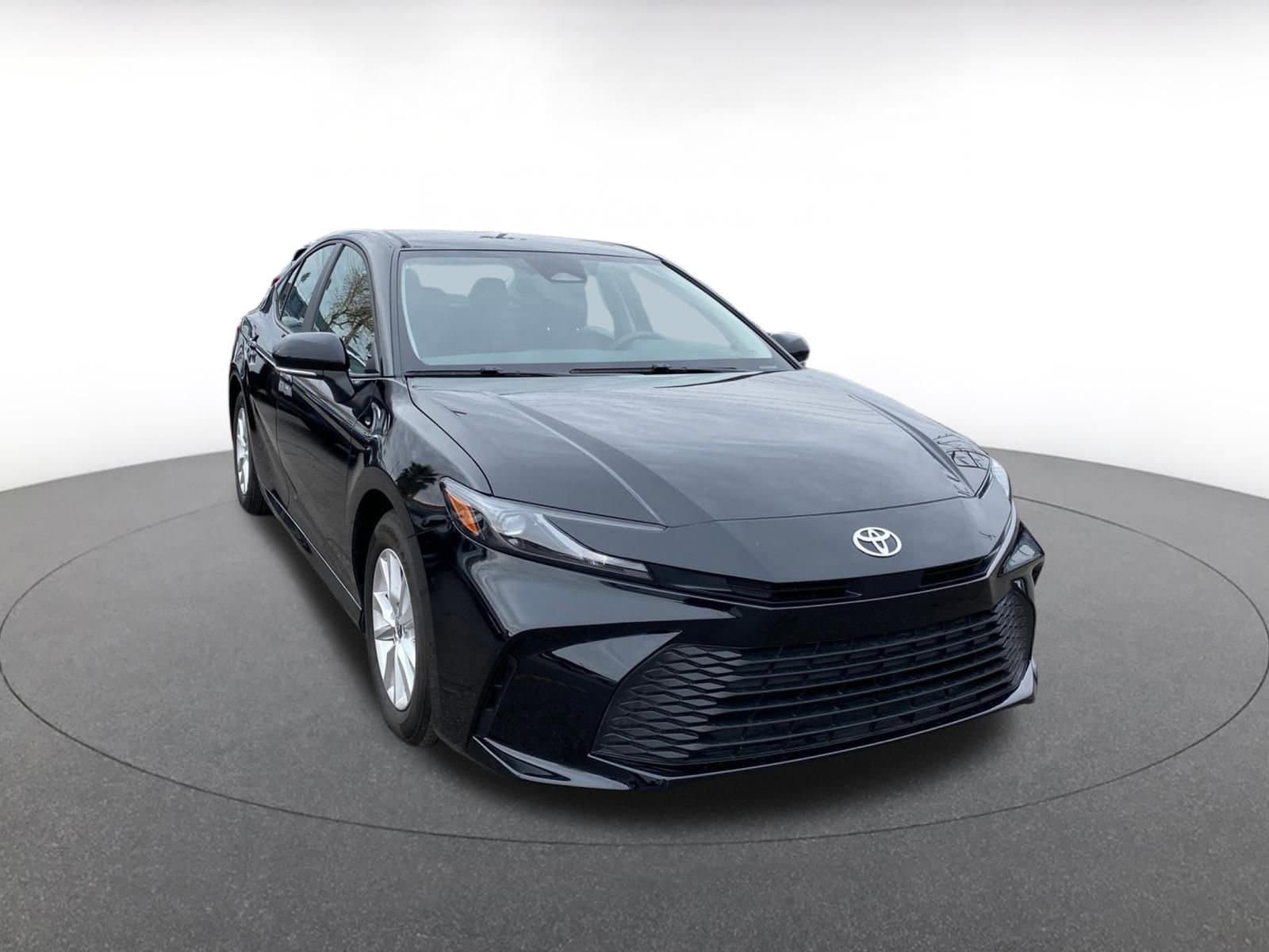 Thumbnail: 2025 Toyota Camry - 1