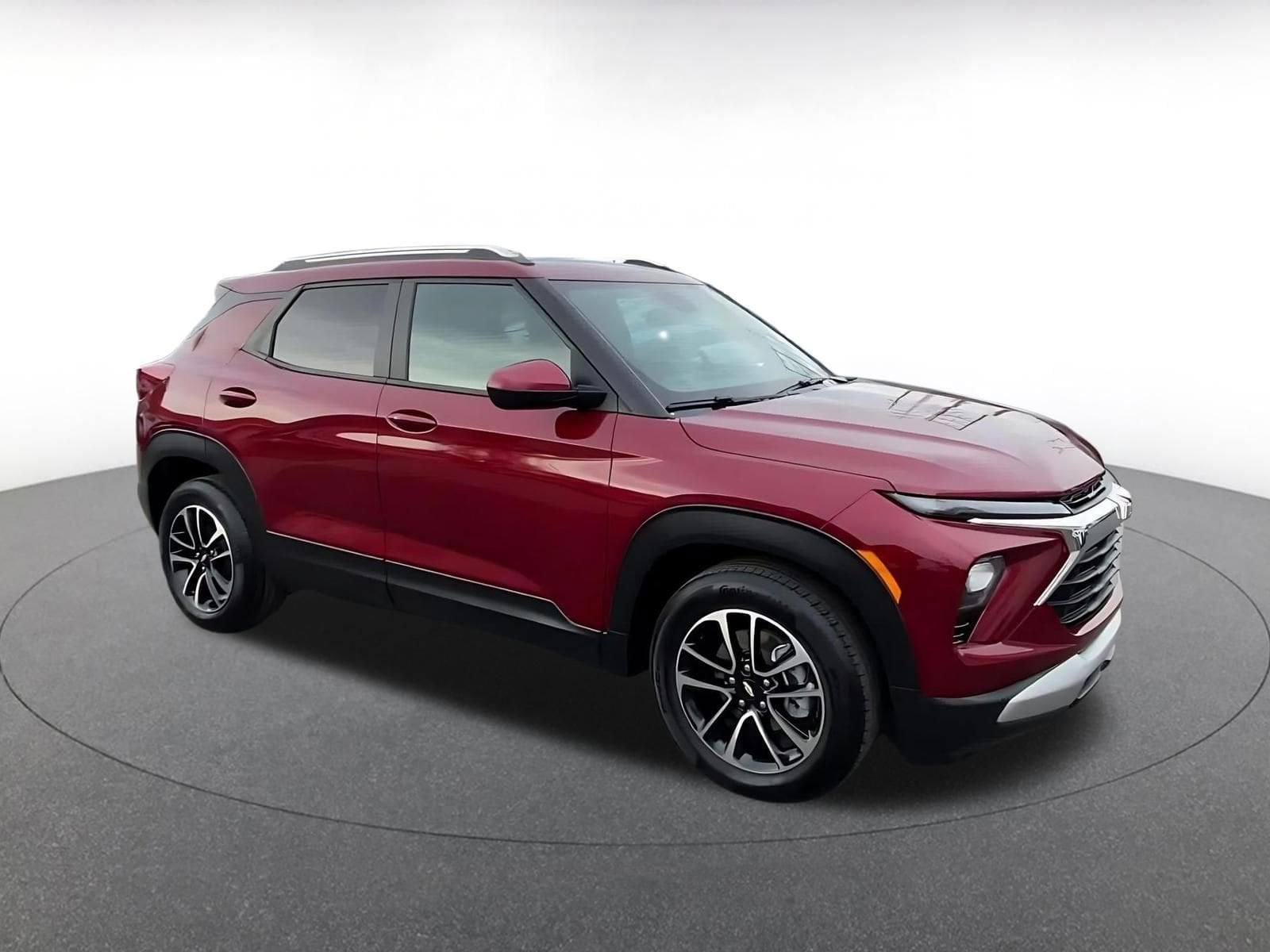 Thumbnail: 2025 Chevrolet TrailBlazer - 2