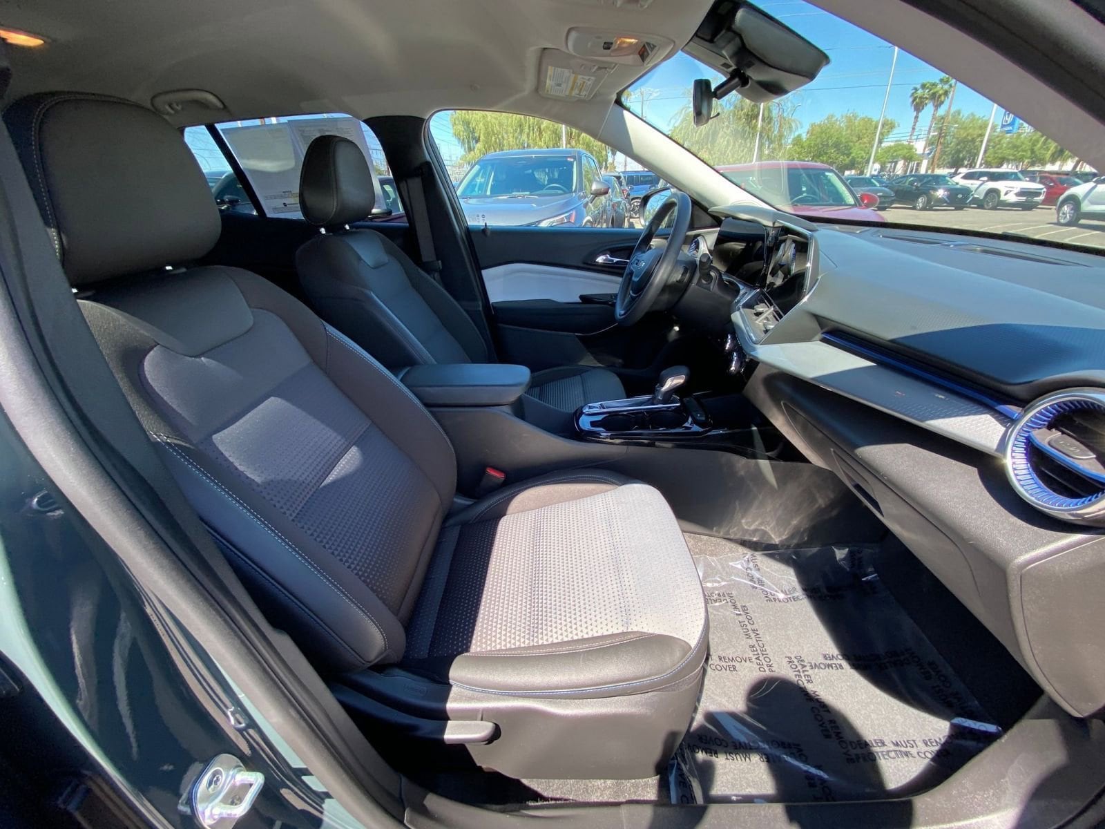 Thumbnail: 2025 Chevrolet Trax - 25