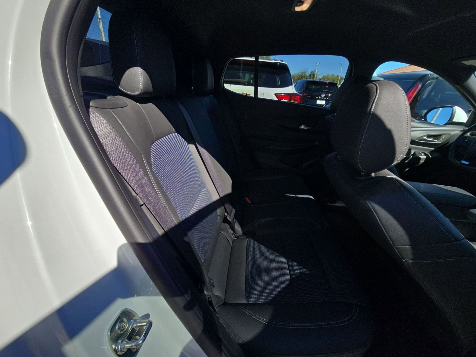 Thumbnail: 2025 Buick Envista - 16