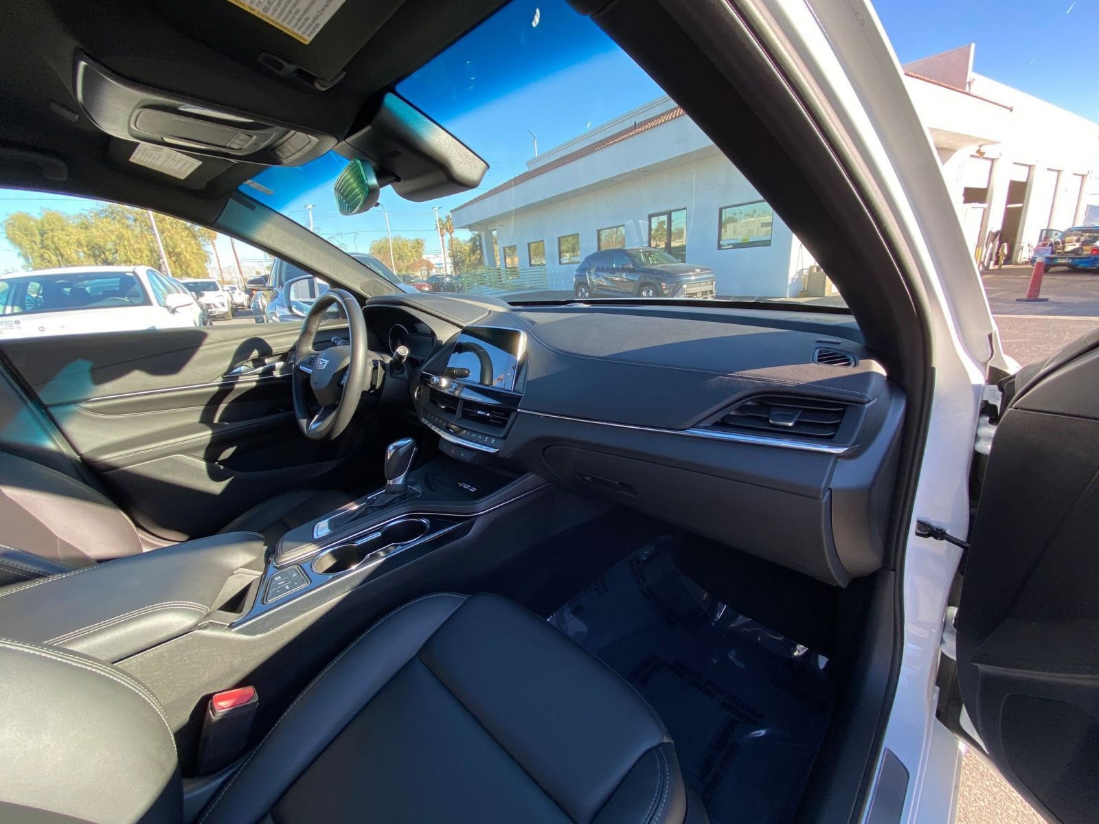 Thumbnail: 2024 Cadillac CT4 - 35