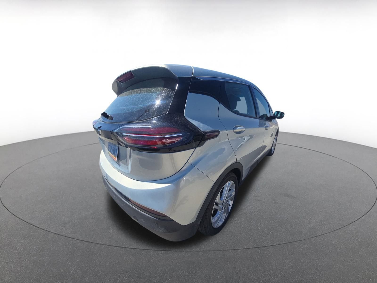 Thumbnail: 2023 Chevrolet Bolt EV - 8