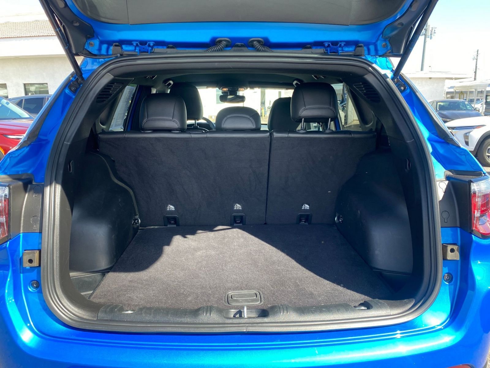 Thumbnail: 2025 Jeep Compass - 32