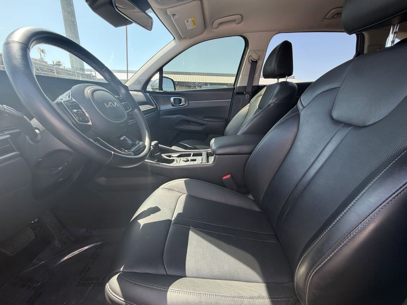 Thumbnail: 2024 Kia Sorento - 29