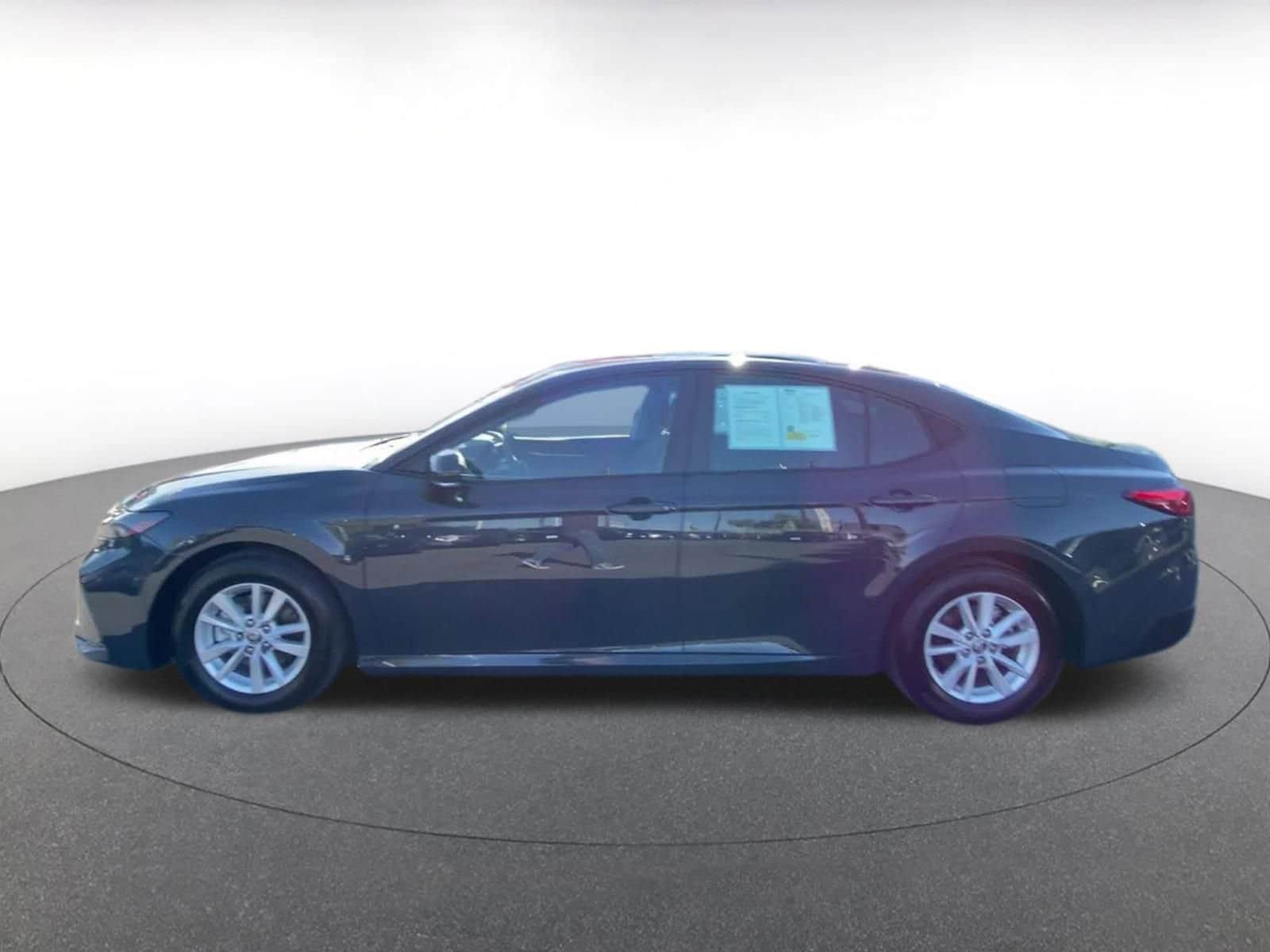 Thumbnail: 2025 Toyota Camry - 9