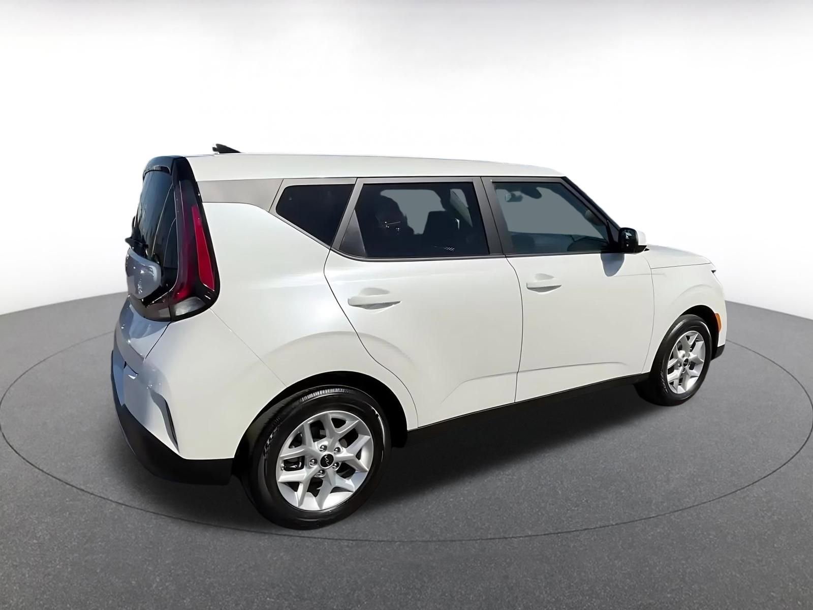 Thumbnail: 2025 Kia Soul - 15