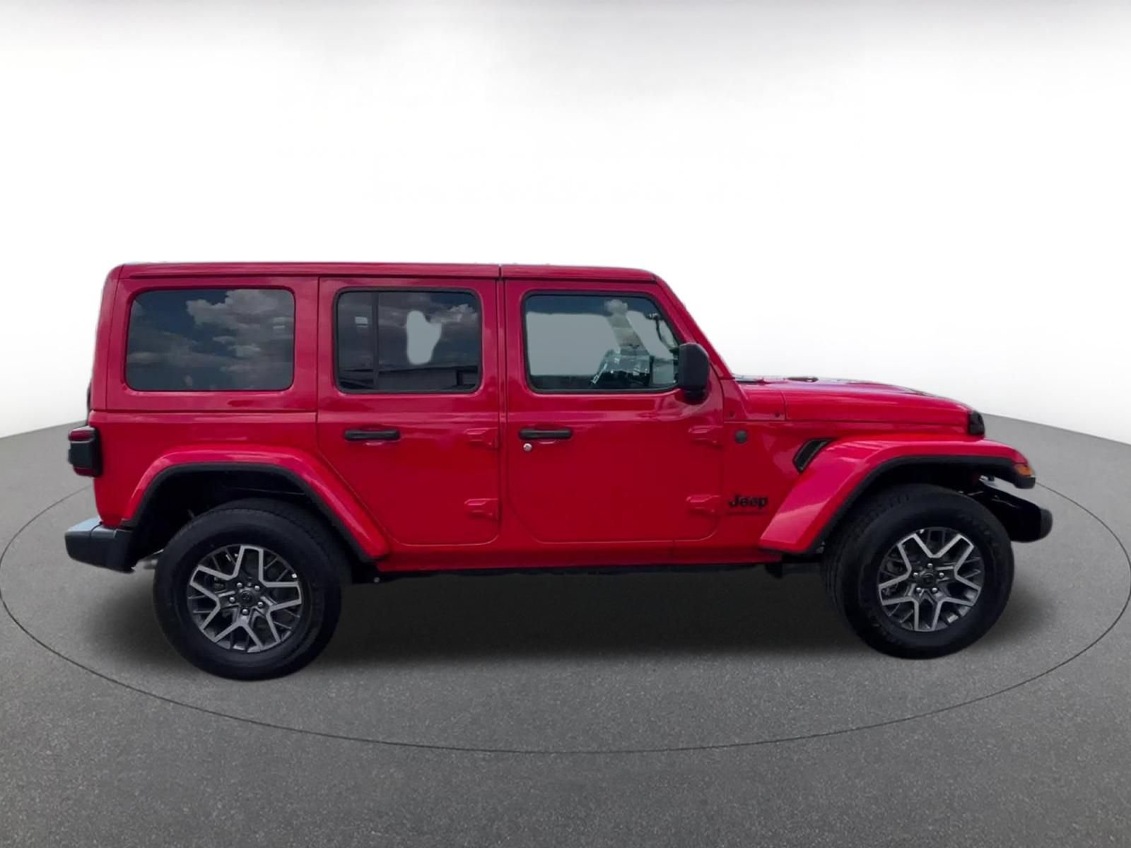 Thumbnail: 2025 Jeep Wrangler - 15