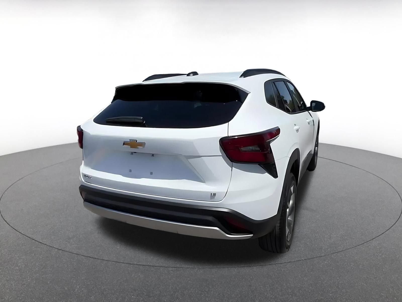 Thumbnail: 2025 Chevrolet Trax - 11