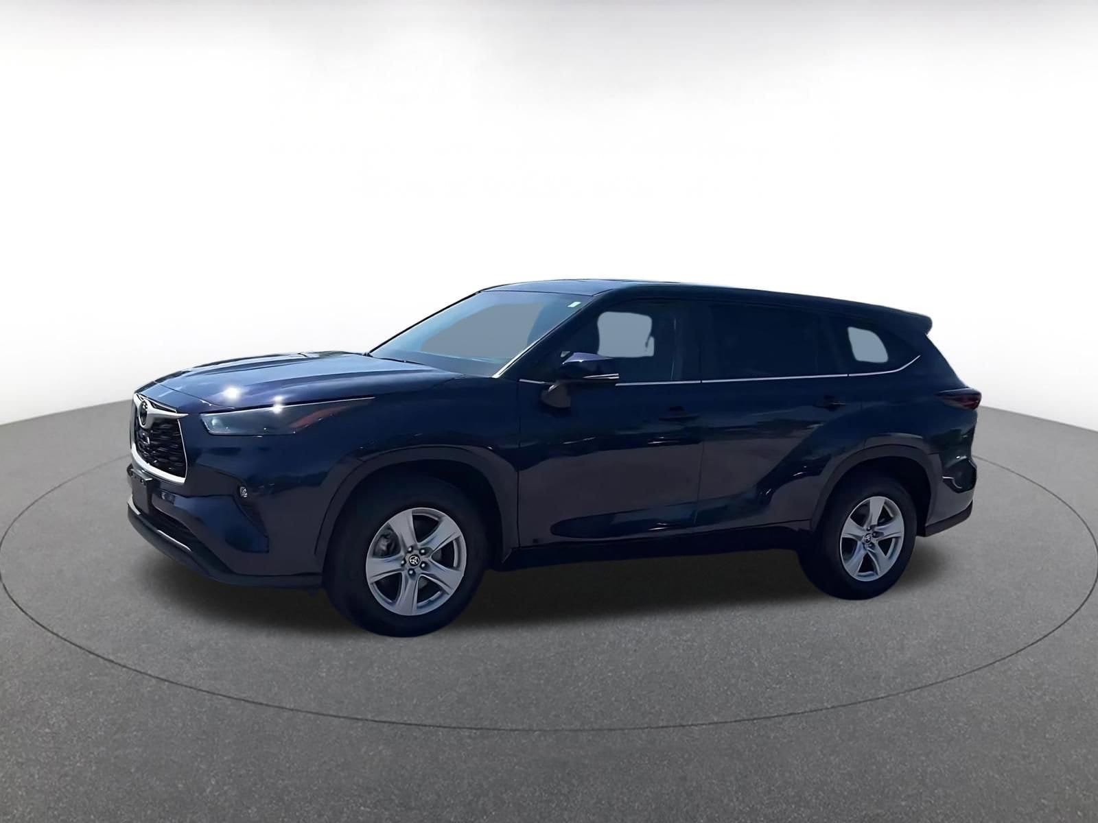 Thumbnail: 2025 Toyota Highlander - 8