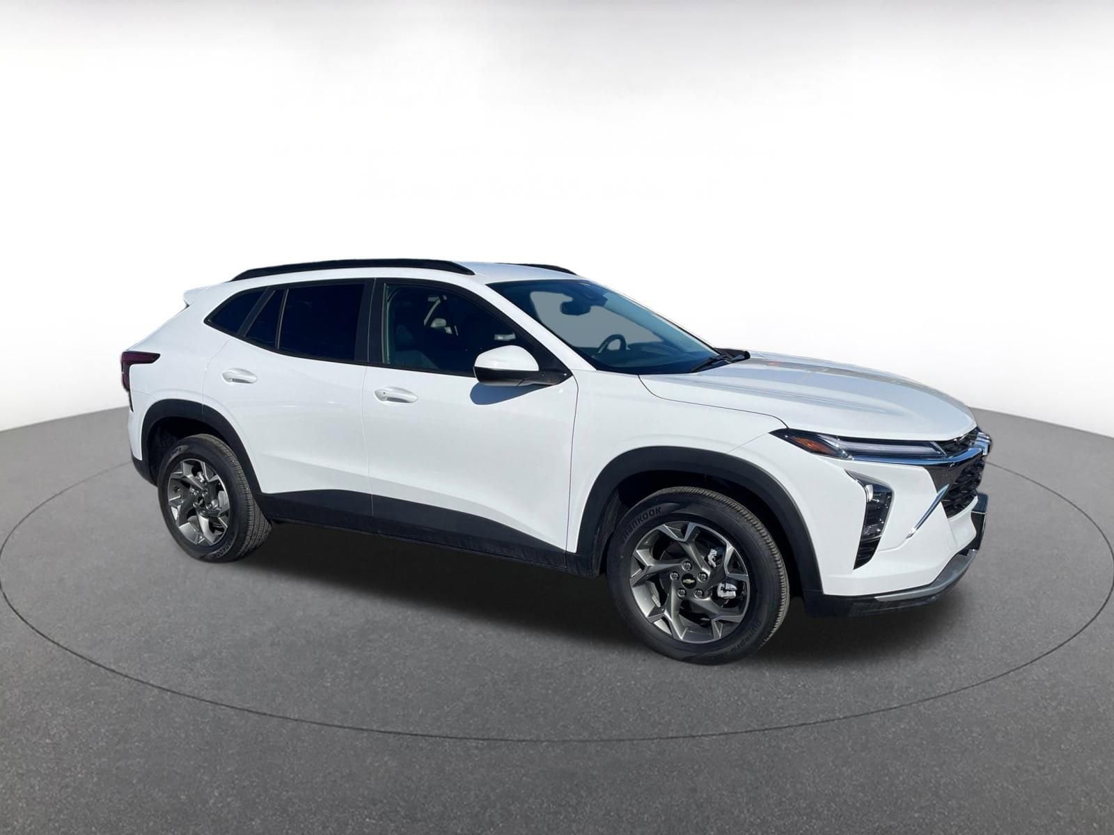 Thumbnail: 2025 Chevrolet Trax - 1