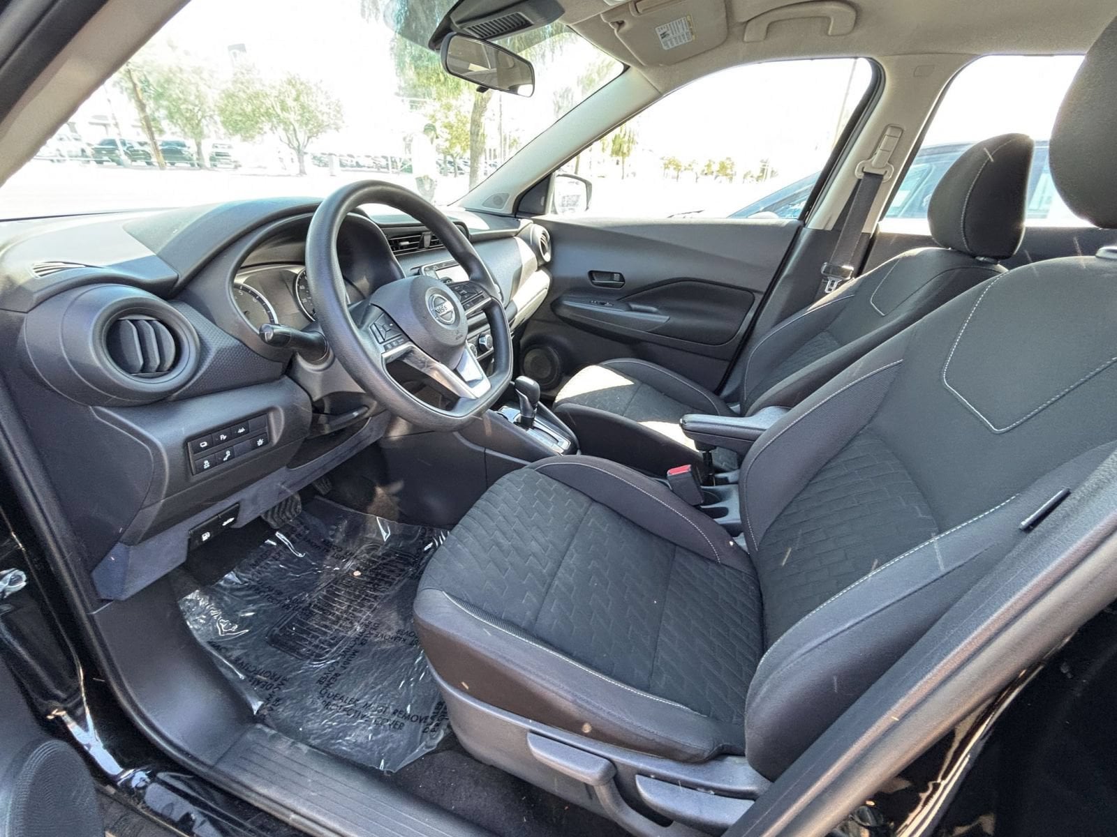 Thumbnail: 2021 Nissan Kicks - 19