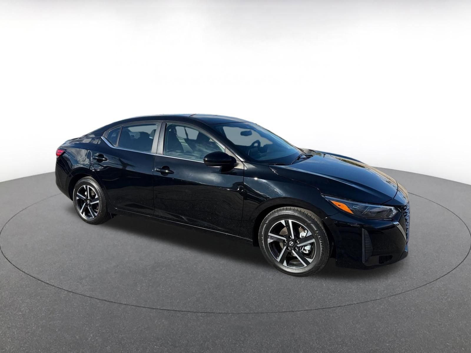 Thumbnail: 2025 Nissan Sentra - 1