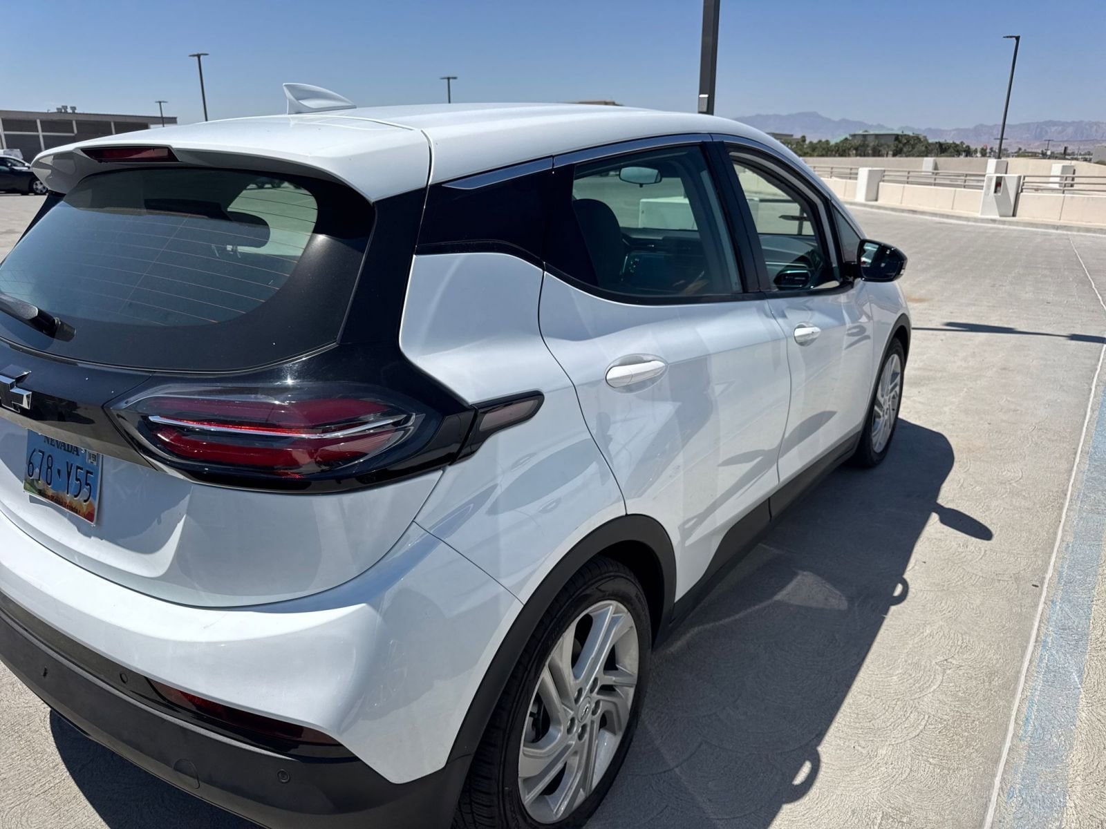 Thumbnail: 2023 Chevrolet Bolt EV - 5