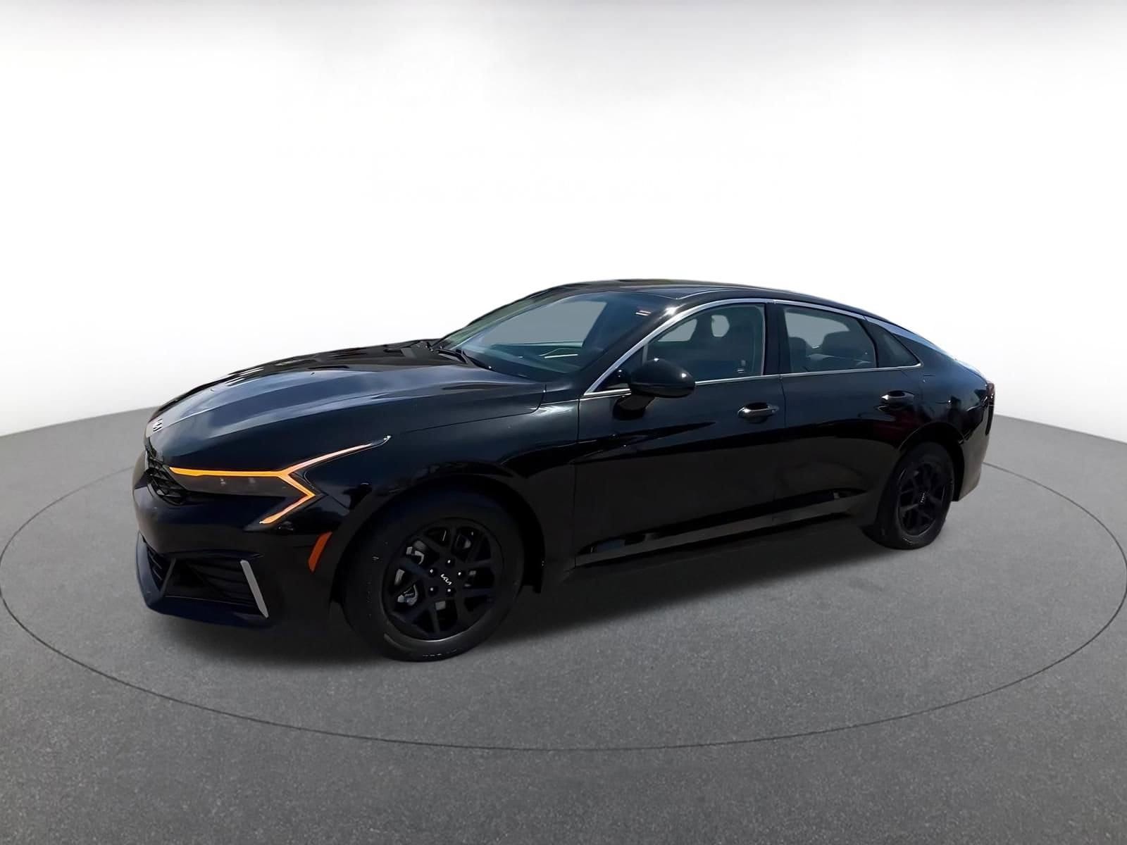 Thumbnail: 2025 Kia K5 - 8