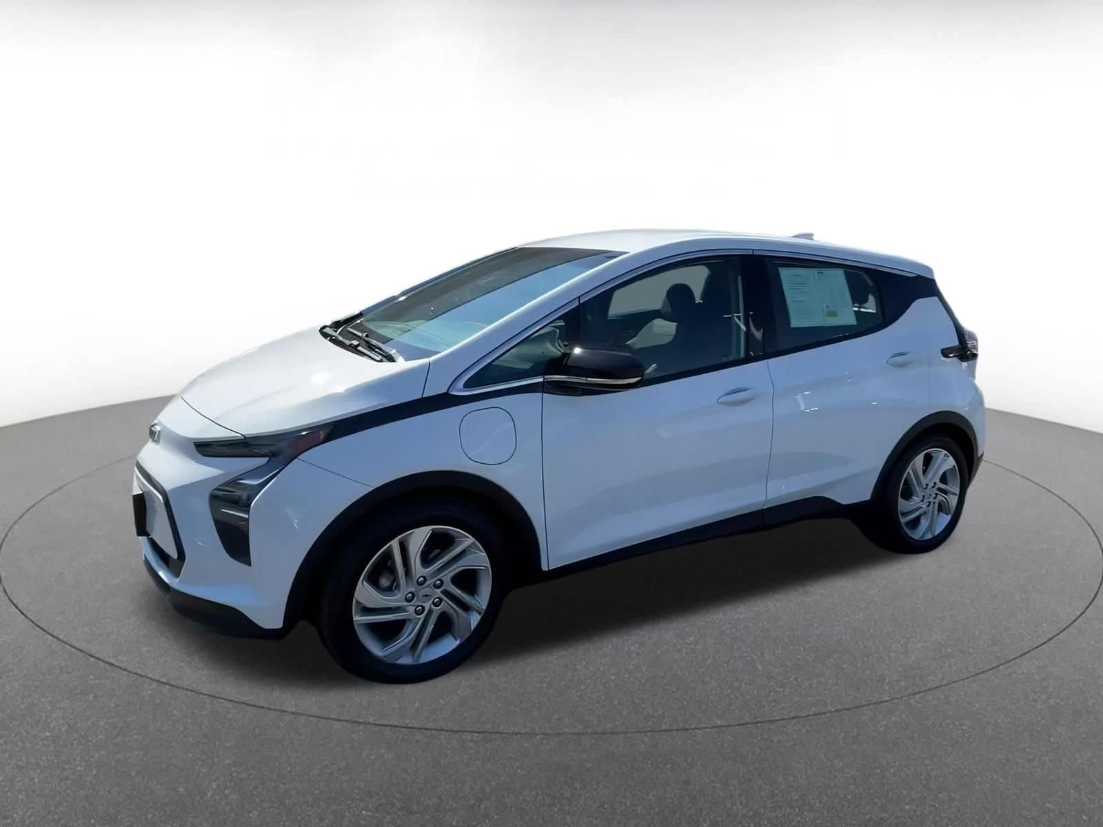 Thumbnail: 2023 Chevrolet Bolt EV - 8