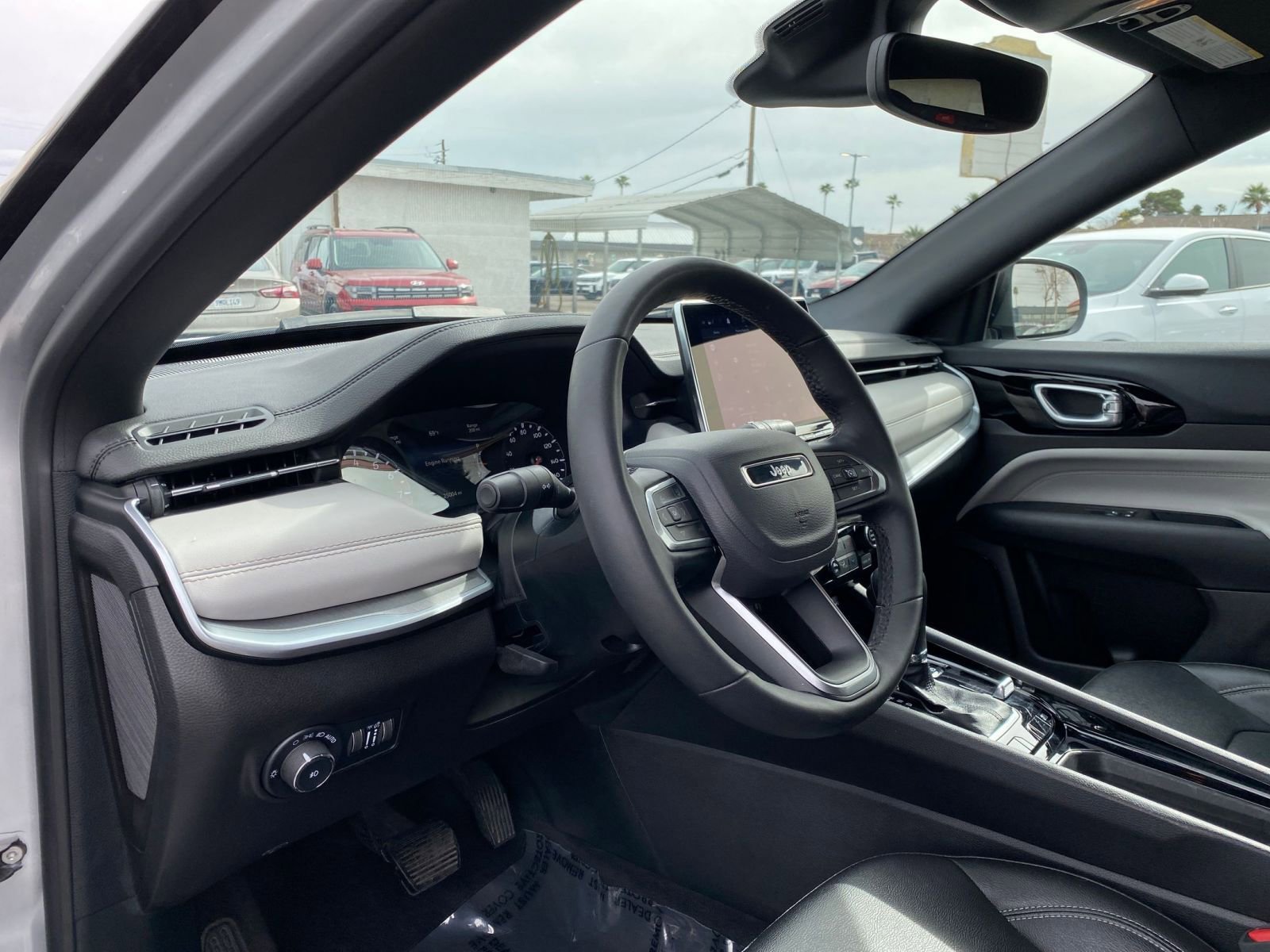 Thumbnail: 2025 Jeep Compass - 35