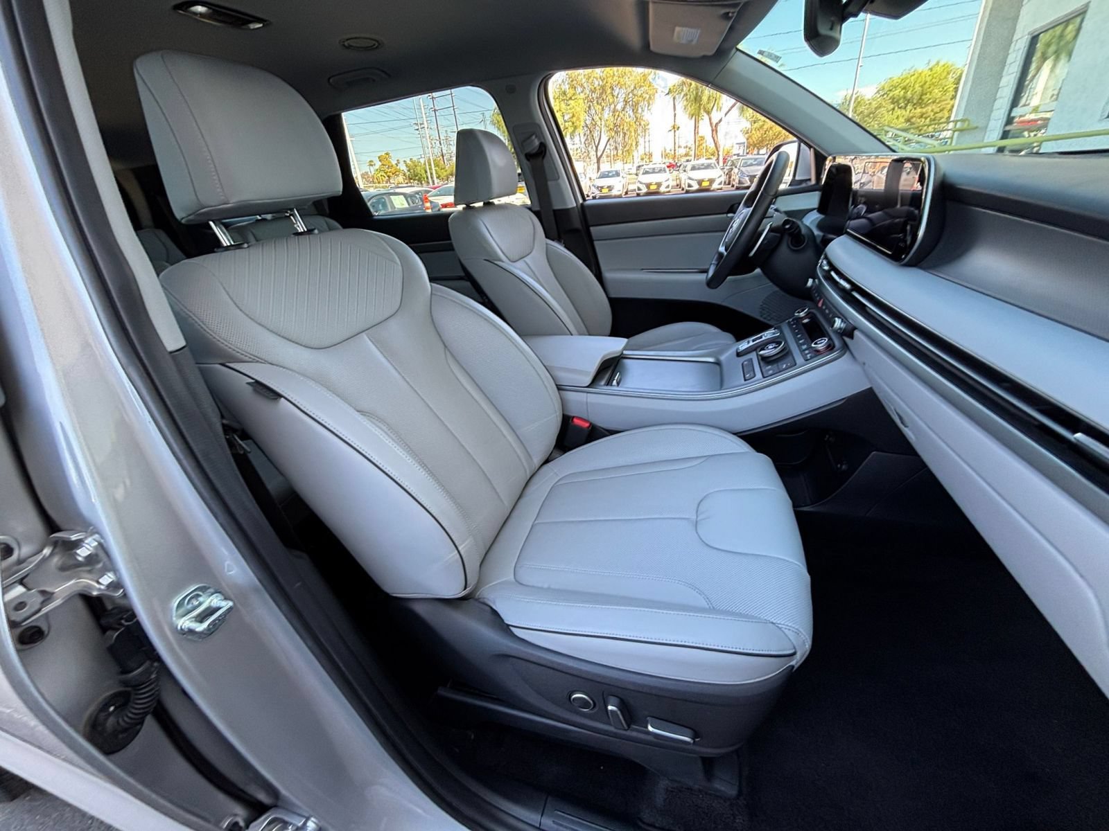 Thumbnail: 2025 Hyundai Palisade - 35