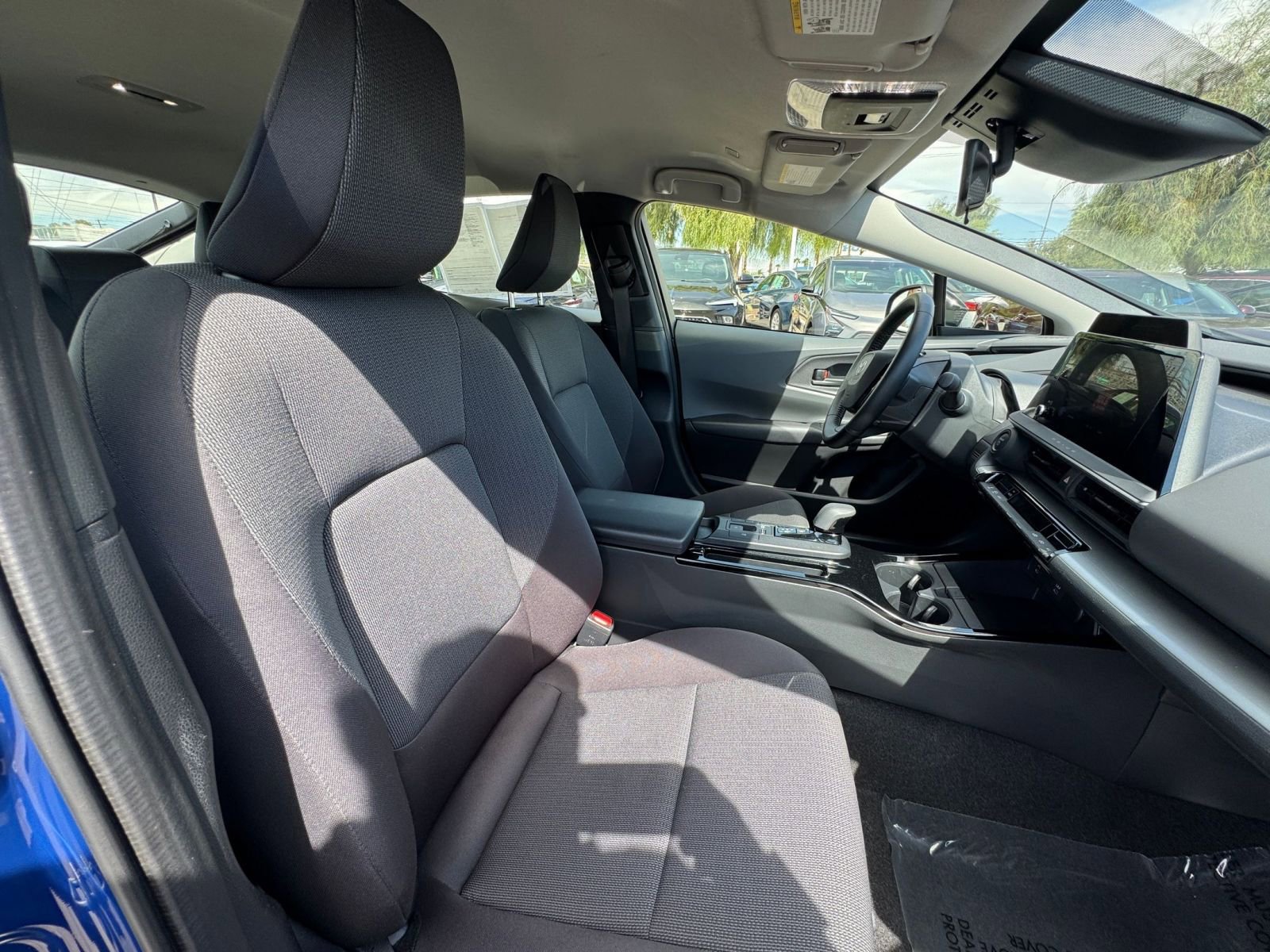 Thumbnail: 2025 Toyota Prius - 34