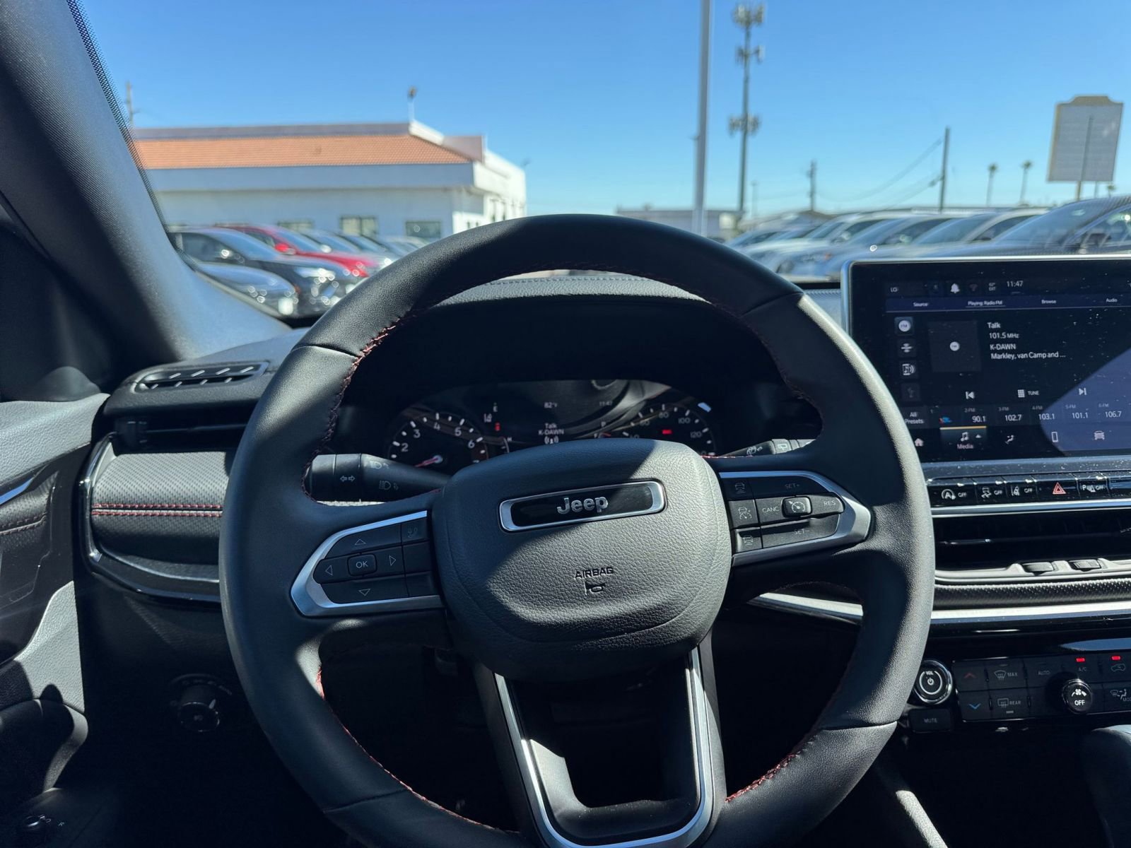 Thumbnail: 2025 Jeep Compass - 32