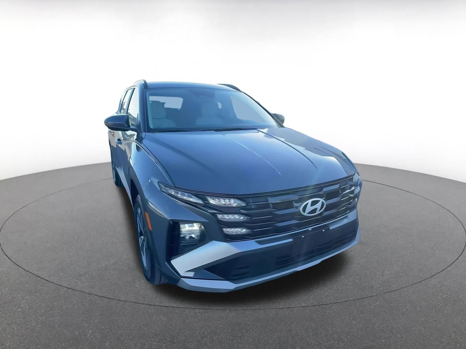 Thumbnail: 2025 Hyundai Tucson - 3