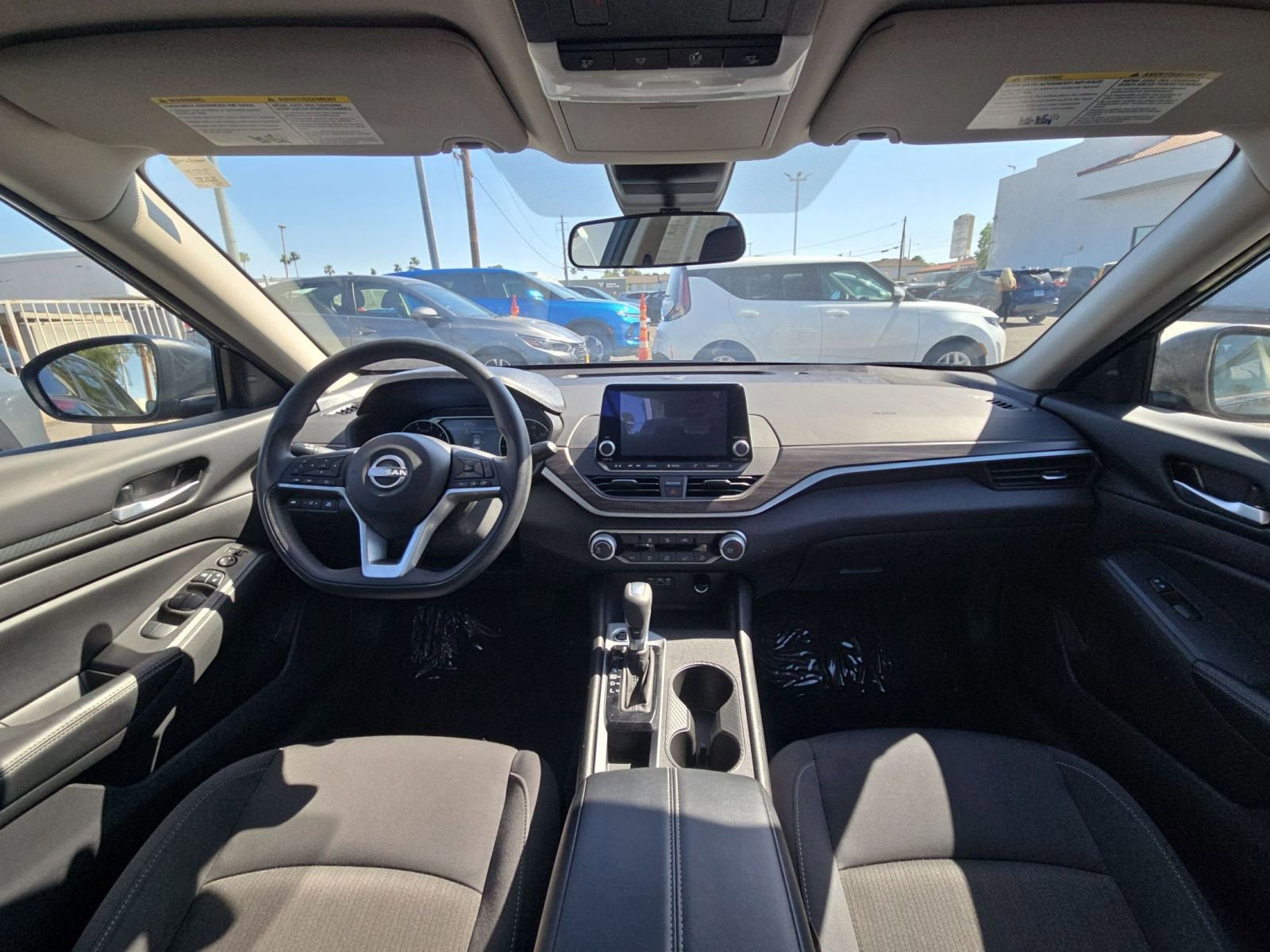 Thumbnail: 2025 Nissan Altima - 20