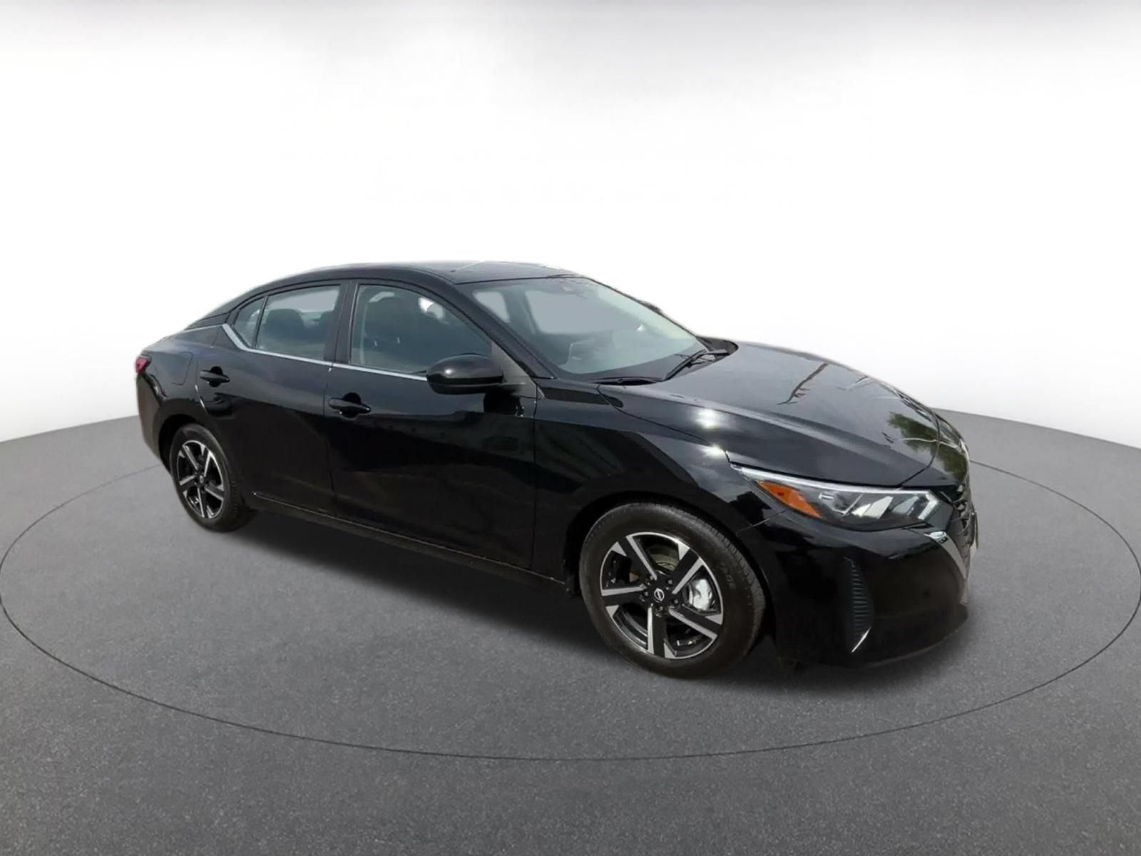 Thumbnail: 2025 Nissan Sentra - 2
