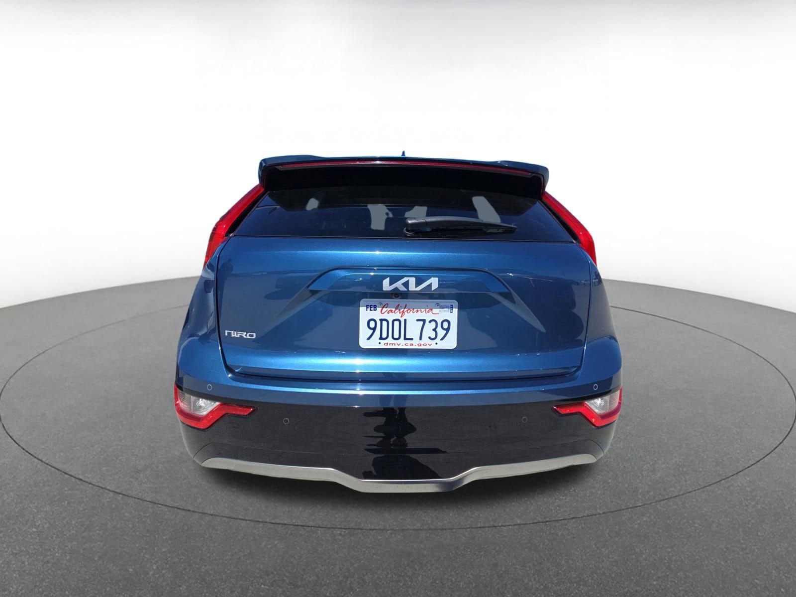 Thumbnail: 2023 Kia Niro - 6