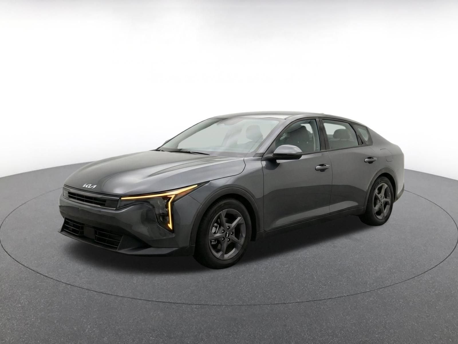 Thumbnail: 2025 Kia K4 - 3