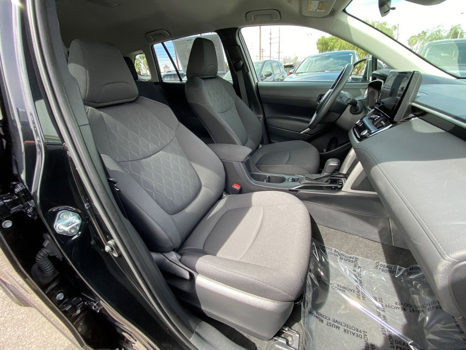 Thumbnail: 2025 Toyota Corolla Cross - 35