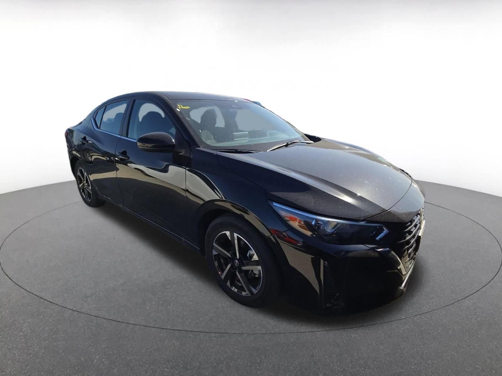 Thumbnail: 2025 Nissan Sentra - 1