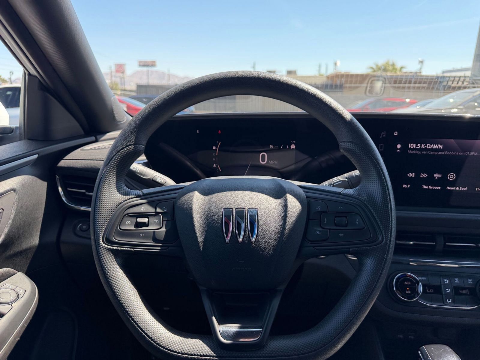 Thumbnail: 2025 Buick Envista - 33