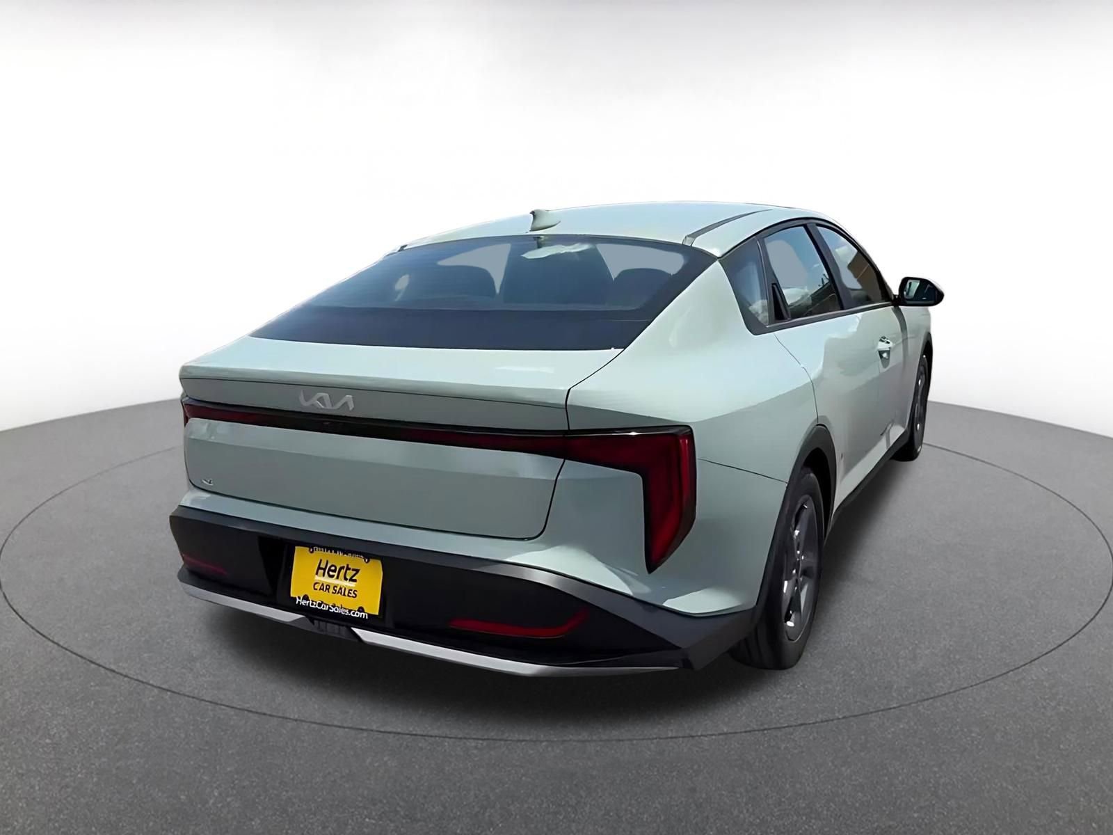 Thumbnail: 2025 Kia K4 - 14